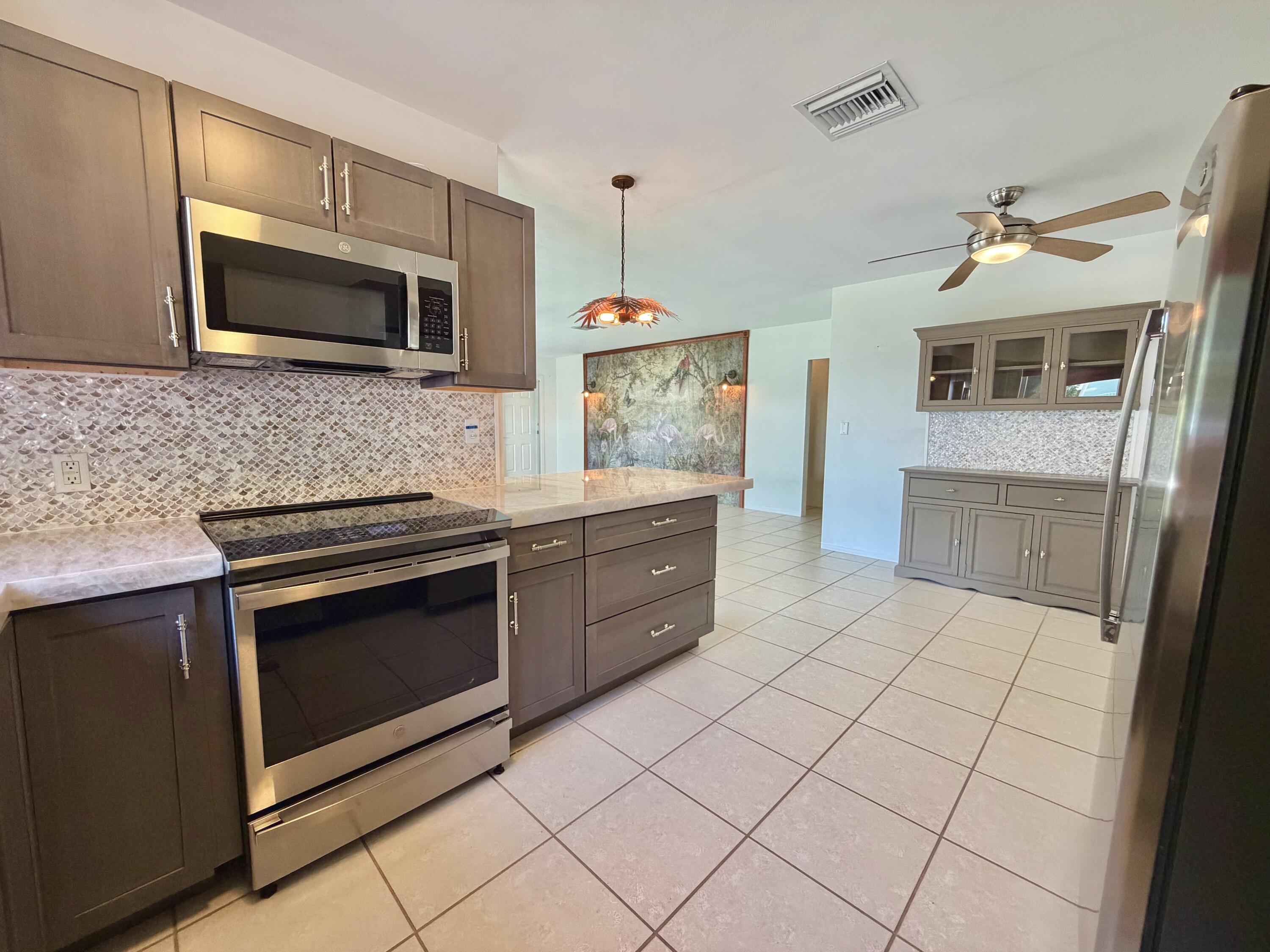 149 N Bay Harbor Drive Property Photo 35