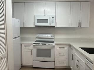 3930 S Roosevelt Boulevard N108 Property Photo 28