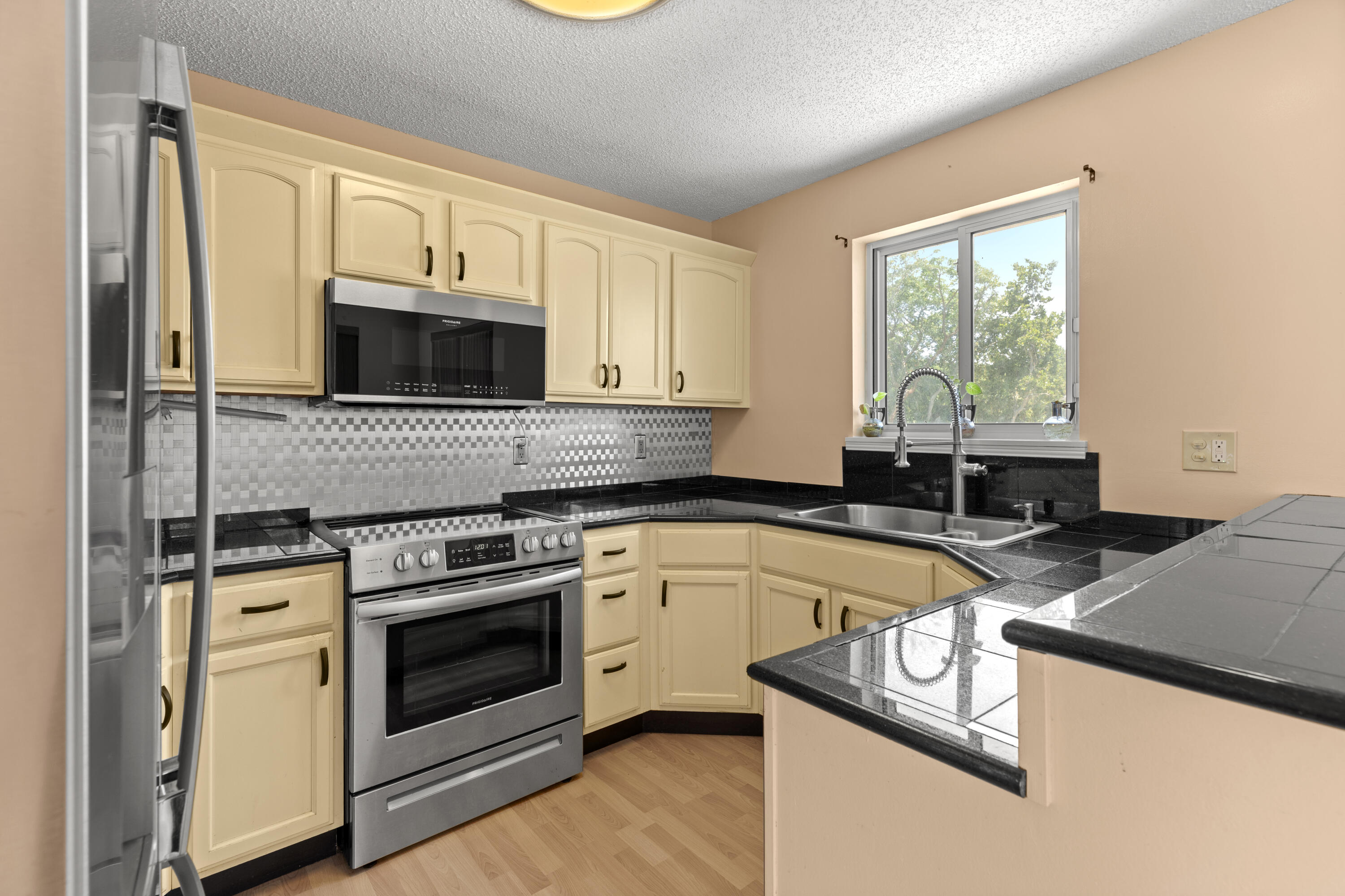 91 Dorsett Drive Property Photo 34