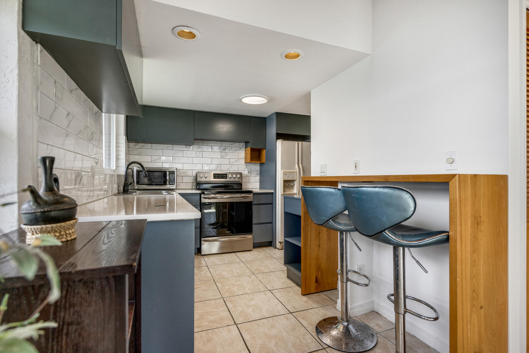 32 Hilton Haven Road Apt 5 Property Photo 16