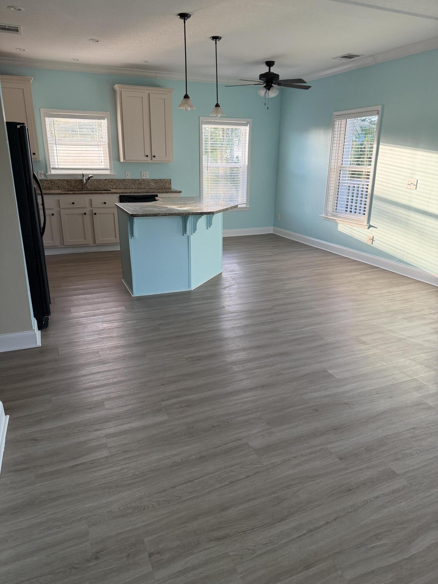 27452 Anguila Lane Property Photo 5