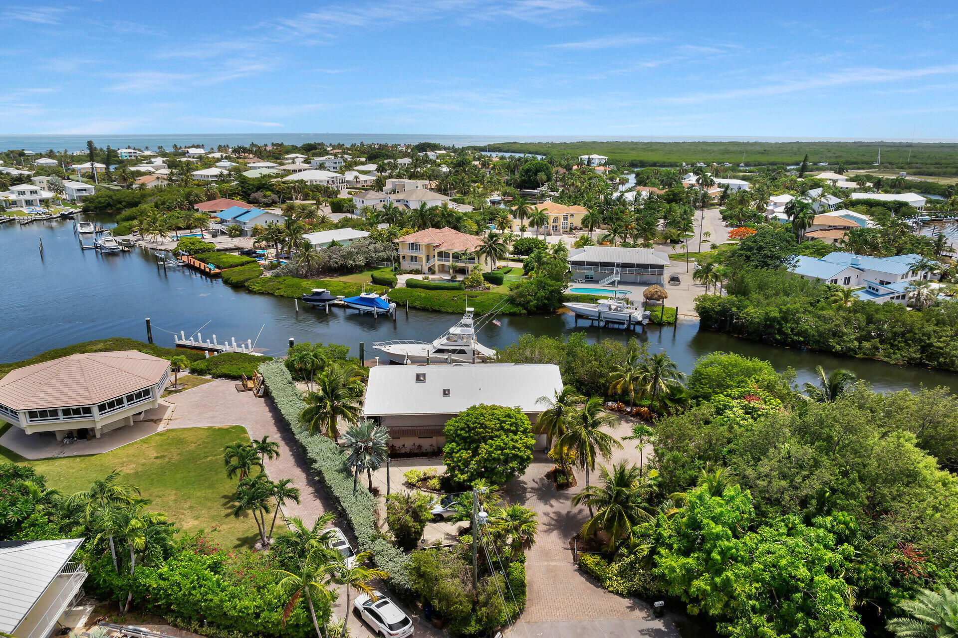 870 Copa D Oro Property Photo 8