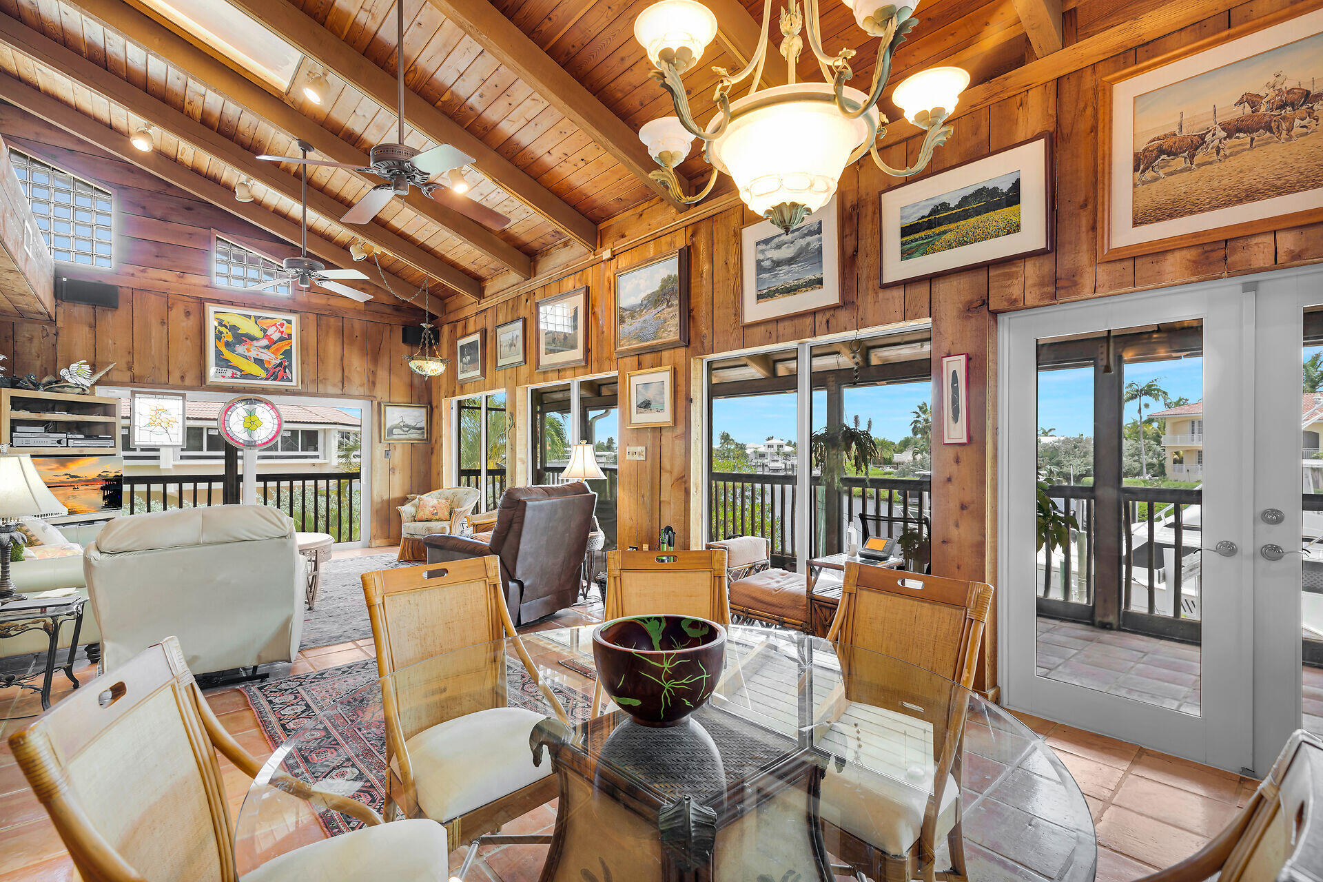 870 Copa D Oro Property Photo 13
