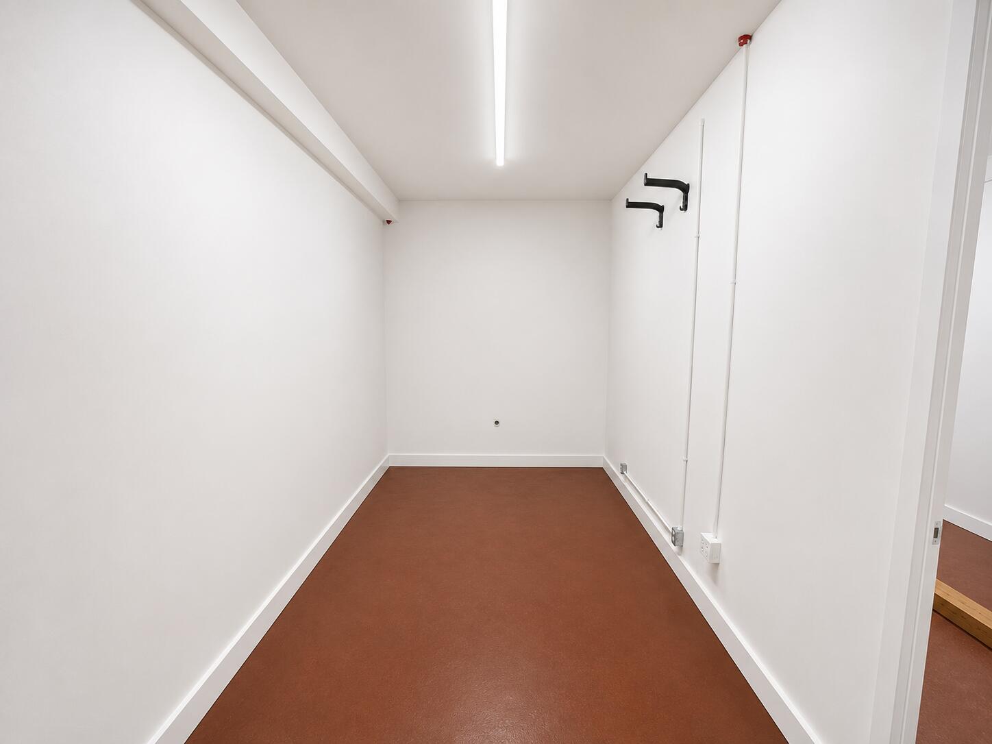 802 White Street Property Photo 10