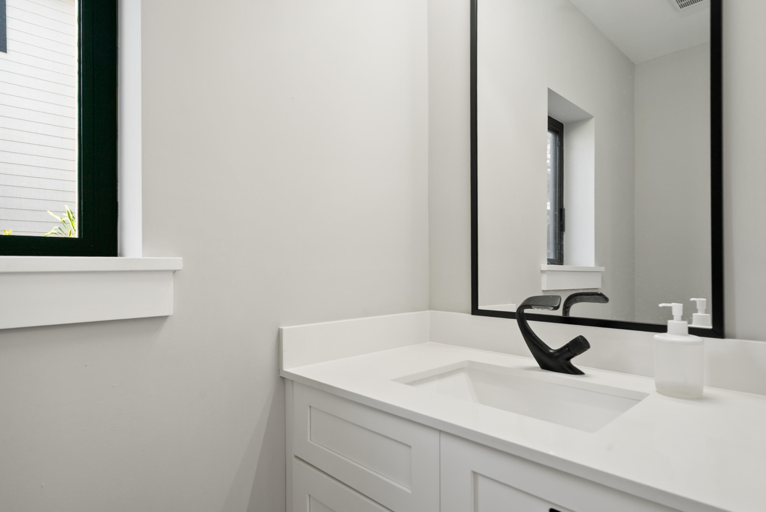 13 Coral Way Property Photo 7