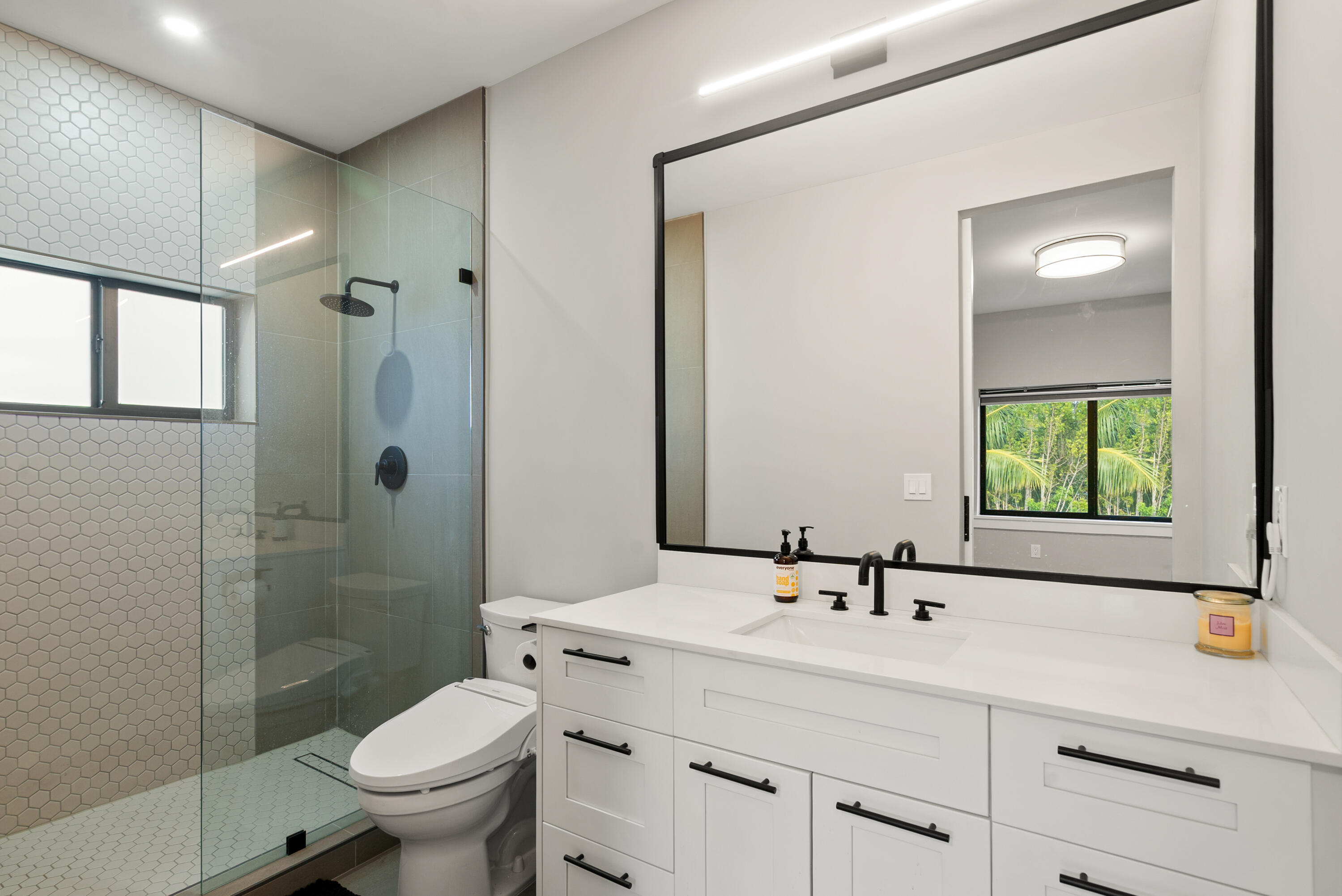 13 Coral Way Property Photo 18