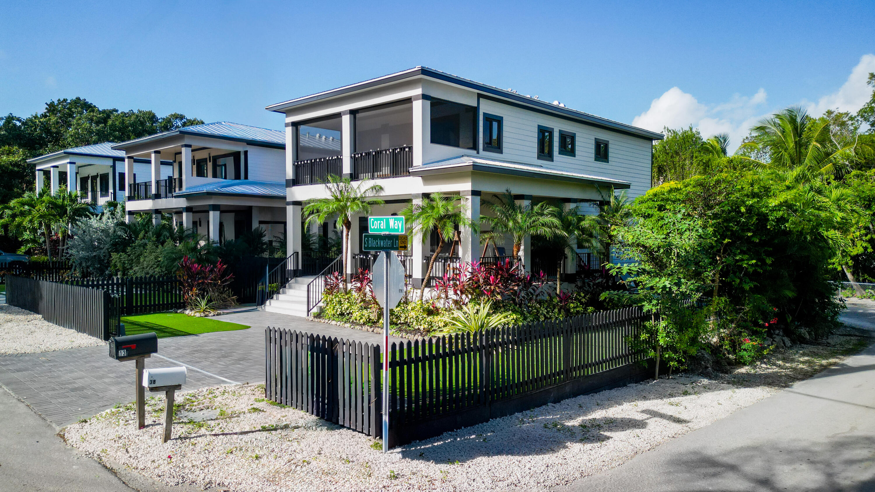 13 Coral Way Property Photo 41