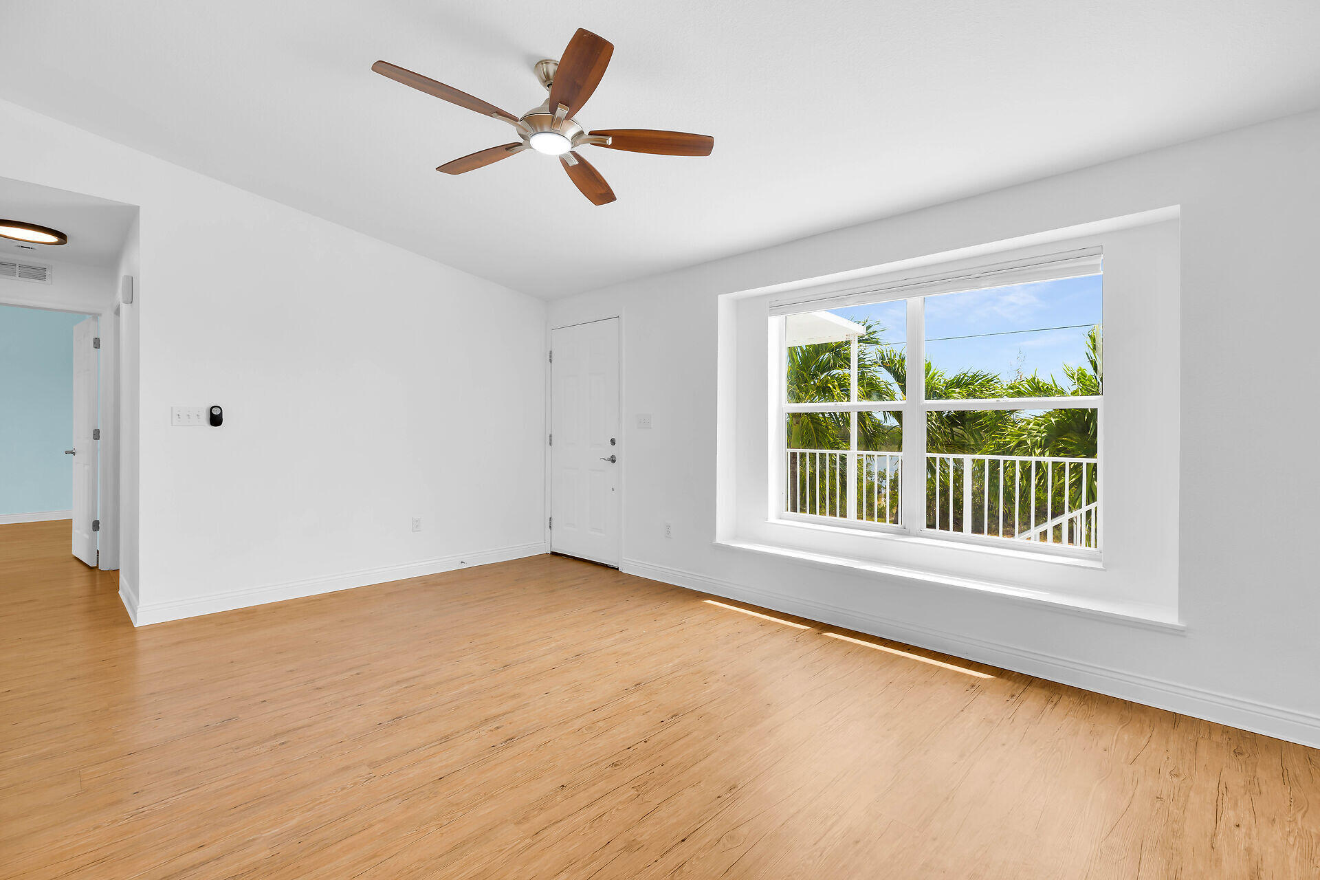 203 Peachtree Avenue Property Photo 12