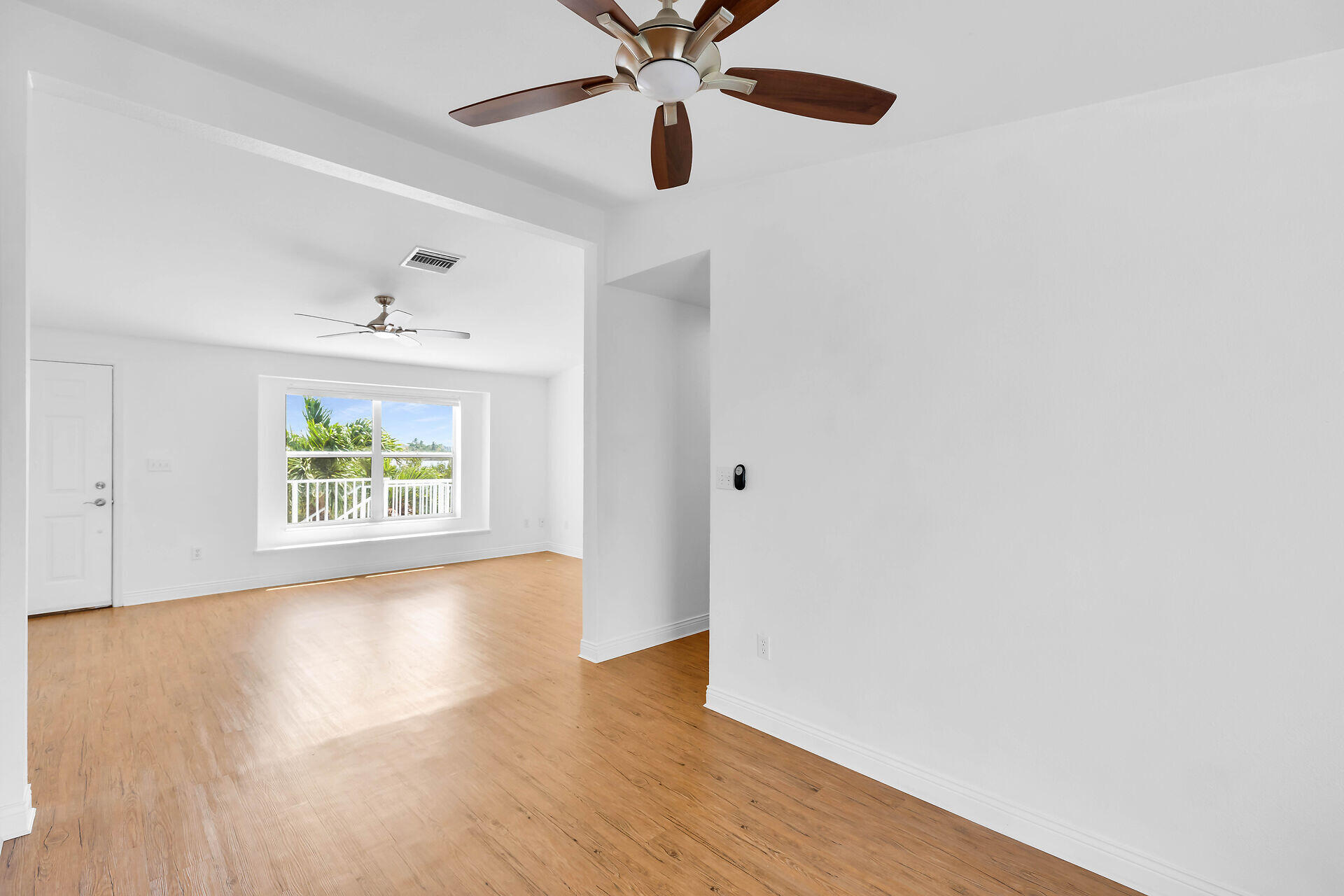 203 Peachtree Avenue Property Photo 14