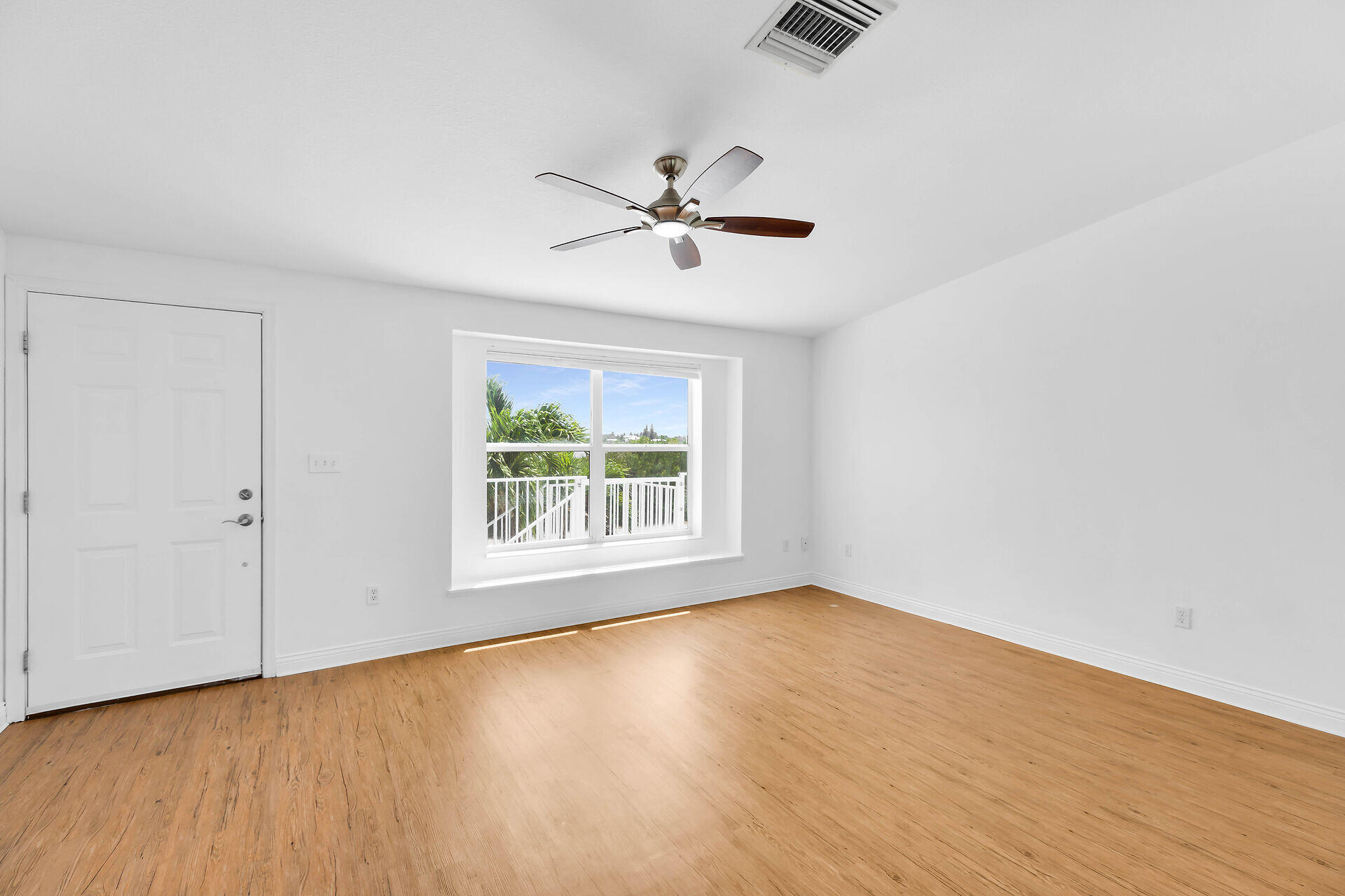 203 Peachtree Avenue Property Photo 15