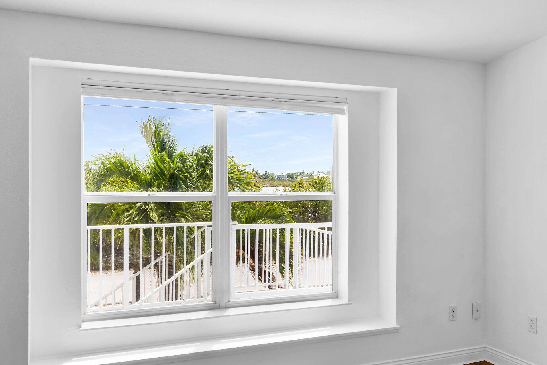 203 Peachtree Avenue Property Photo 16