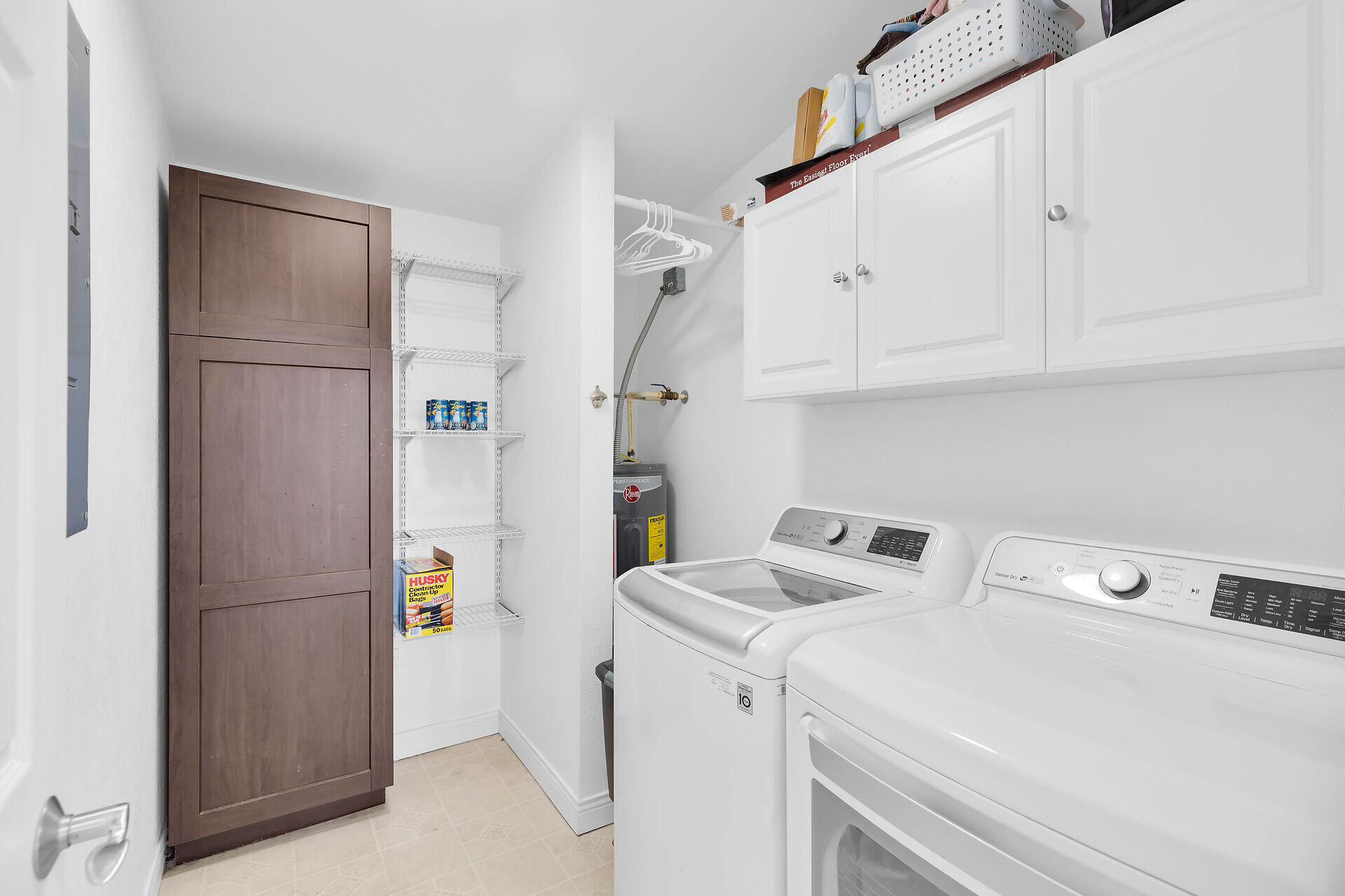 203 Peachtree Avenue Property Photo 37