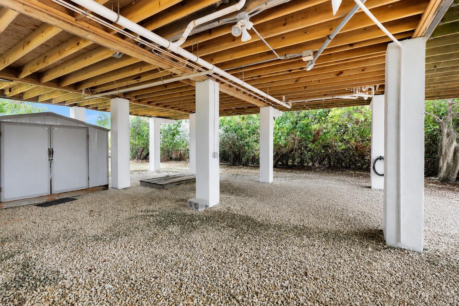203 Peachtree Avenue Property Photo 39