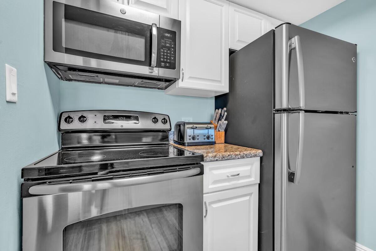 500 Burton Drive 2202 Property Photo 9