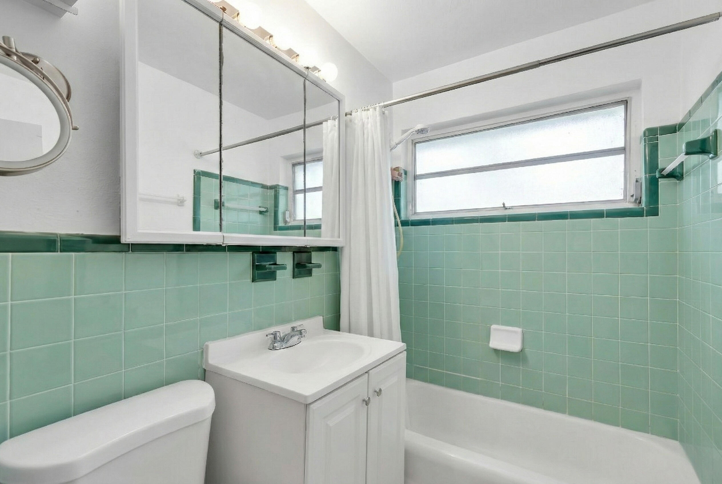1614 Dennis Street Property Photo 9