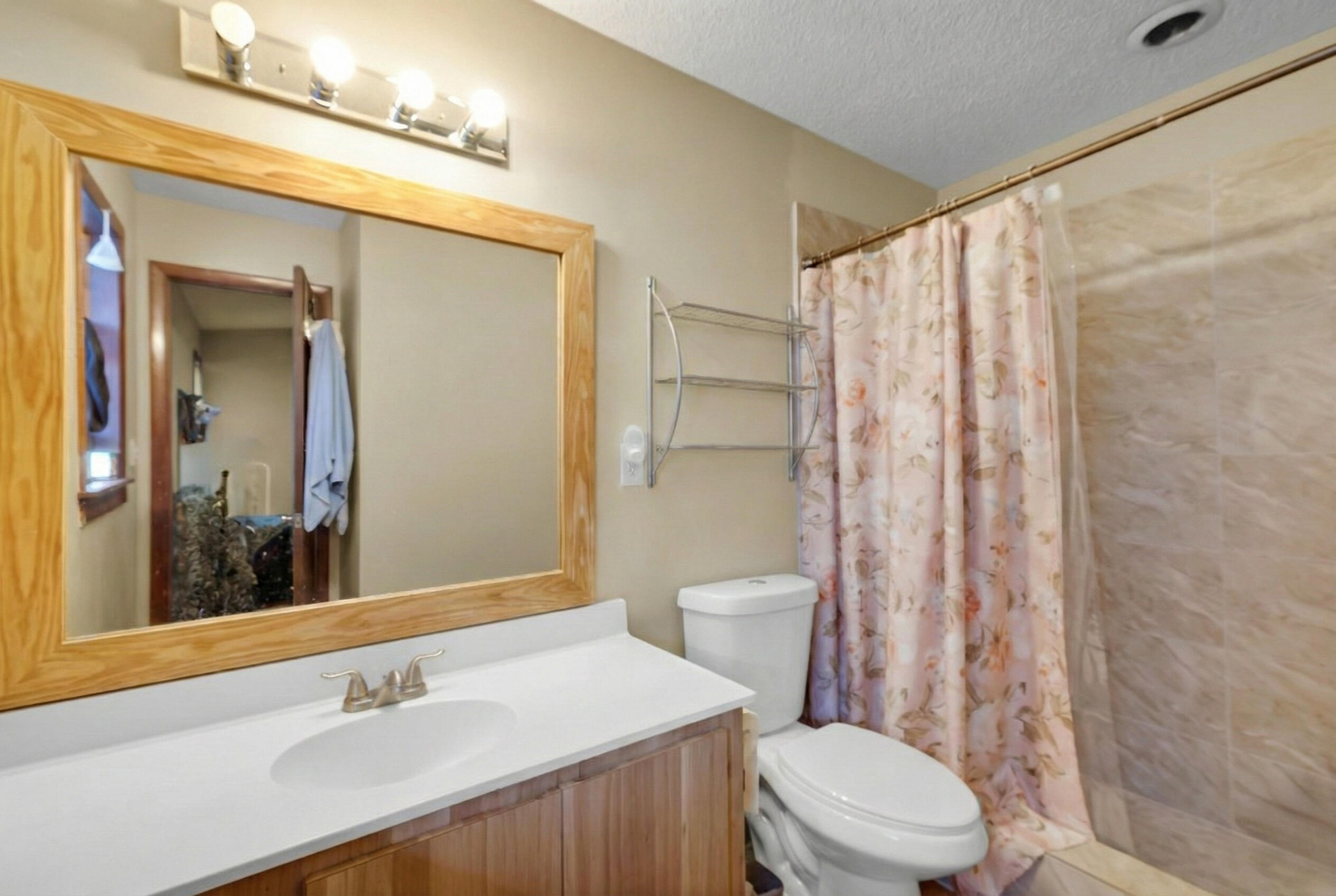 1614 Dennis Street Property Photo 10