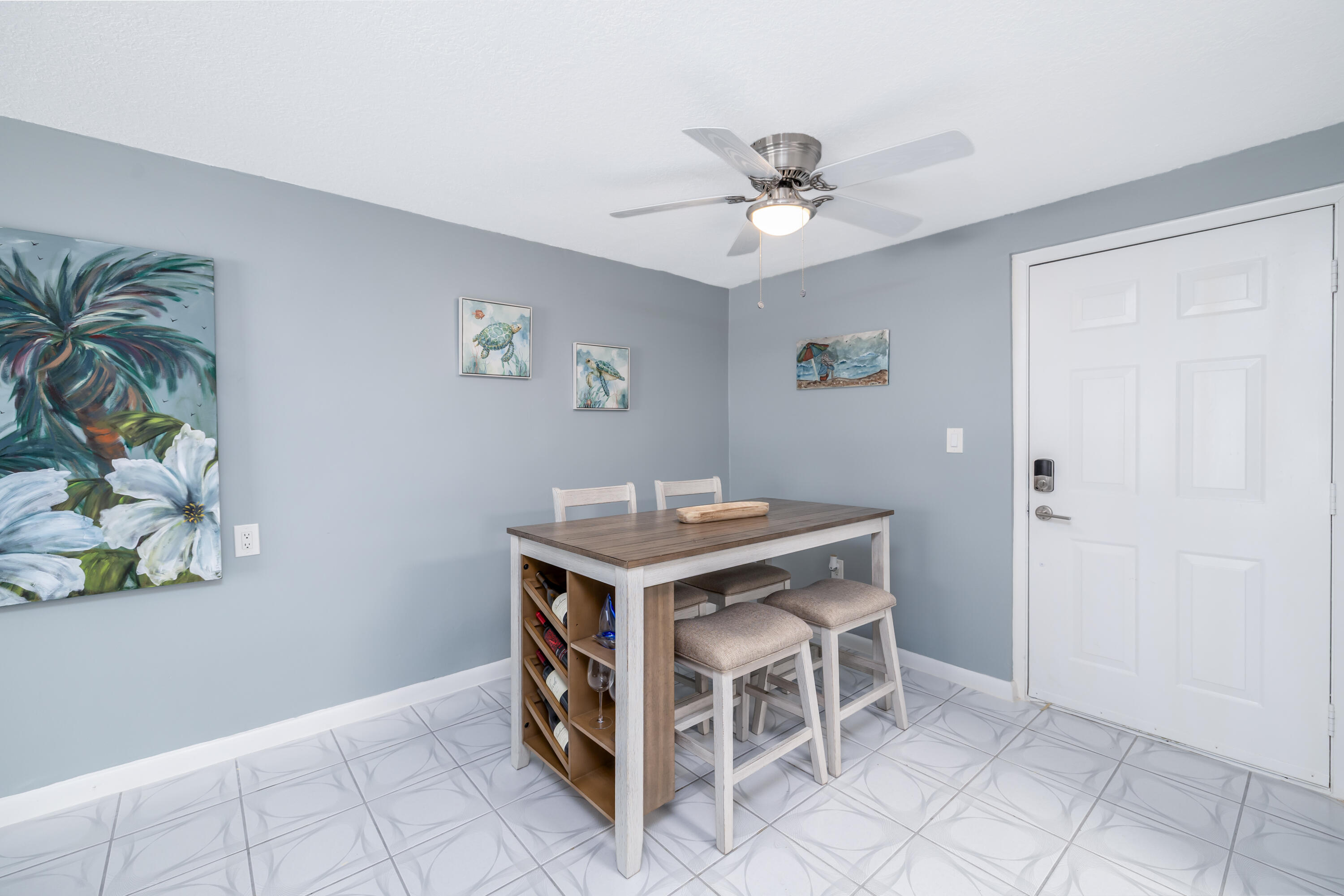 107 Avenue D Apt 201 Property Photo 17