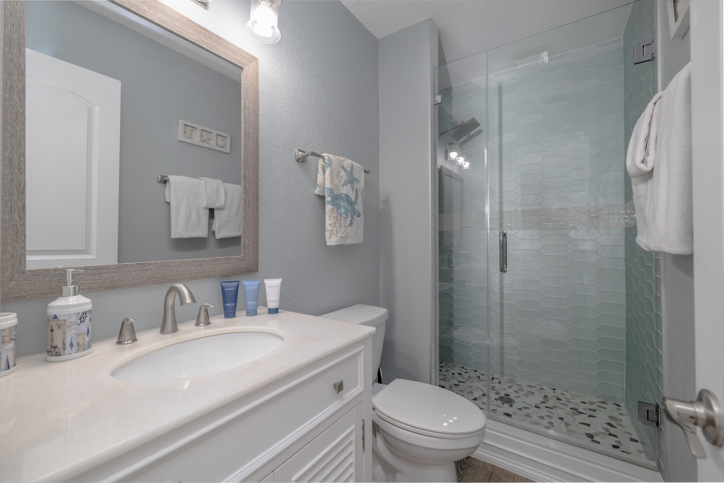 107 Avenue D Apt 208 Property Photo 30
