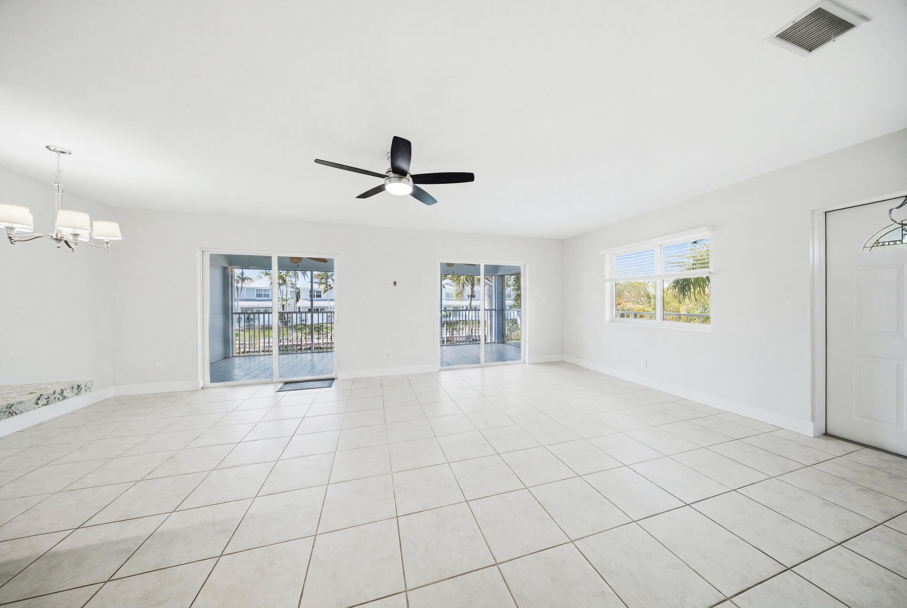 138 N Indies Drive B Property Photo 17