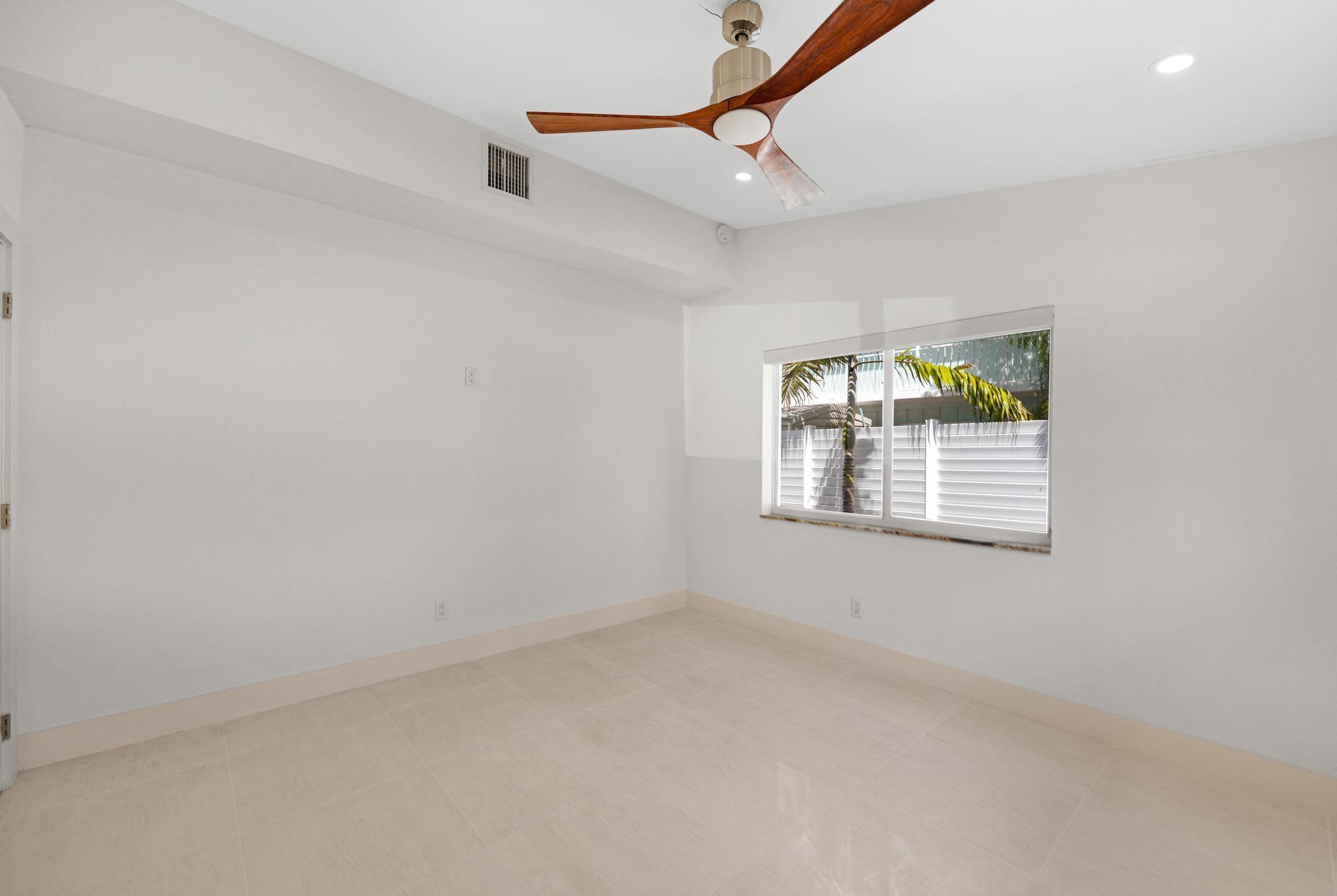 8 Poisonwood Road Property Photo 34
