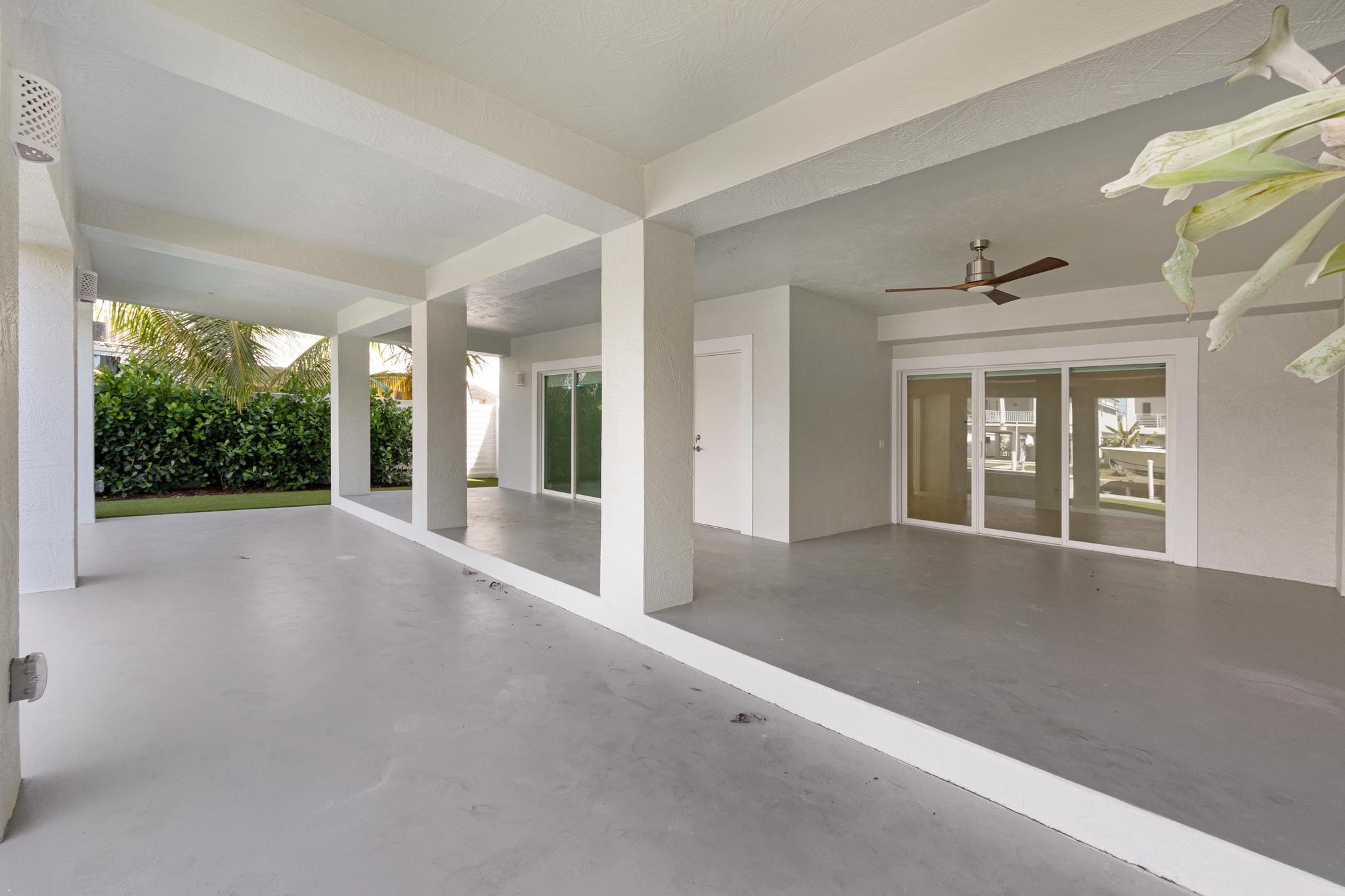 8 Poisonwood Road Property Photo 37