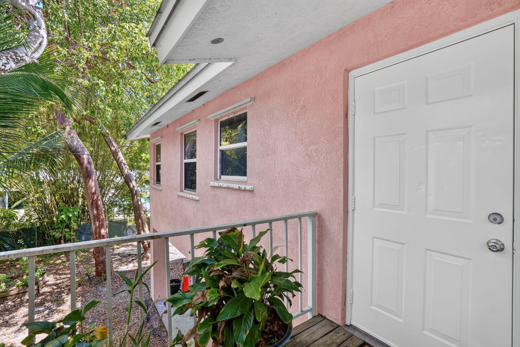 149 Pueblo Street Property Photo 4