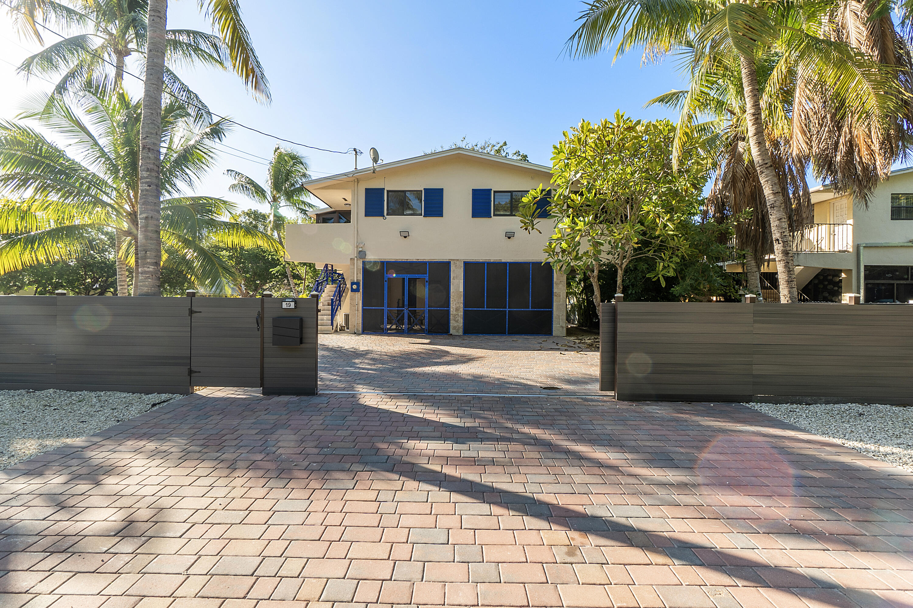 19 Garden Cove Drive Property Photo 1