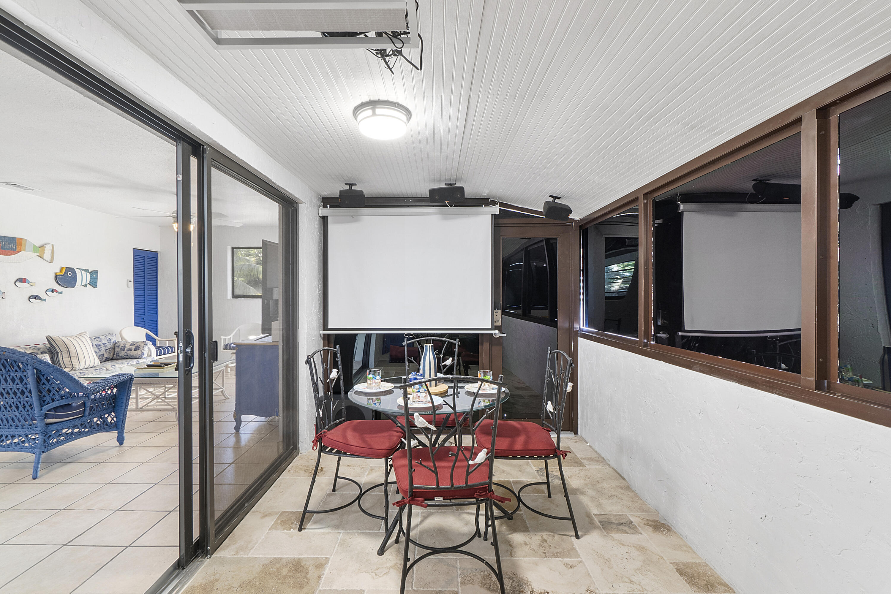 19 Garden Cove Drive Property Photo 8
