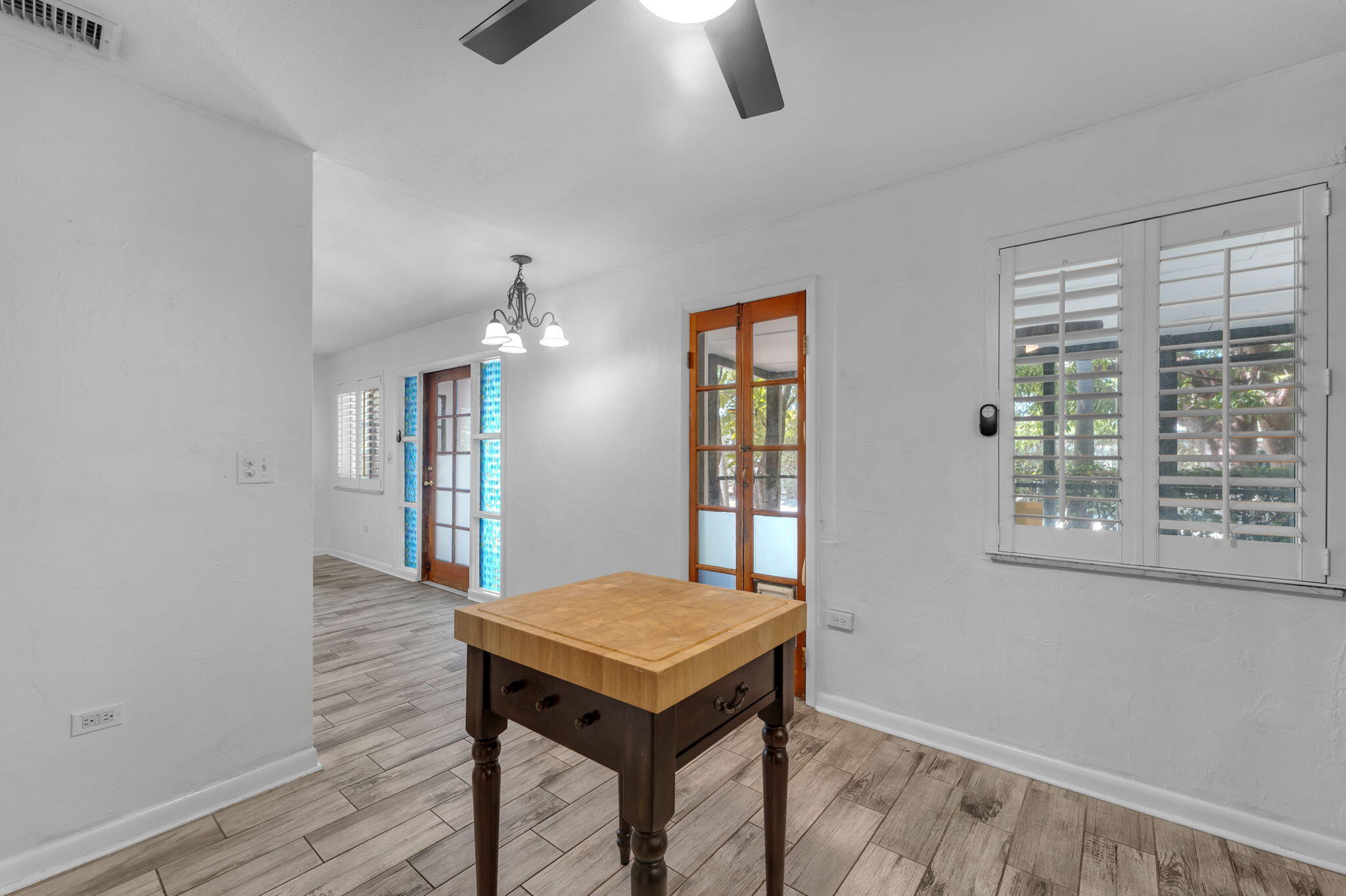 803 Brown Street Property Photo 14