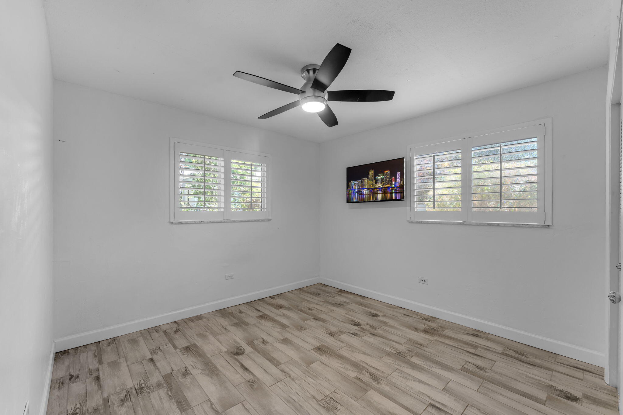 803 Brown Street Property Photo 20