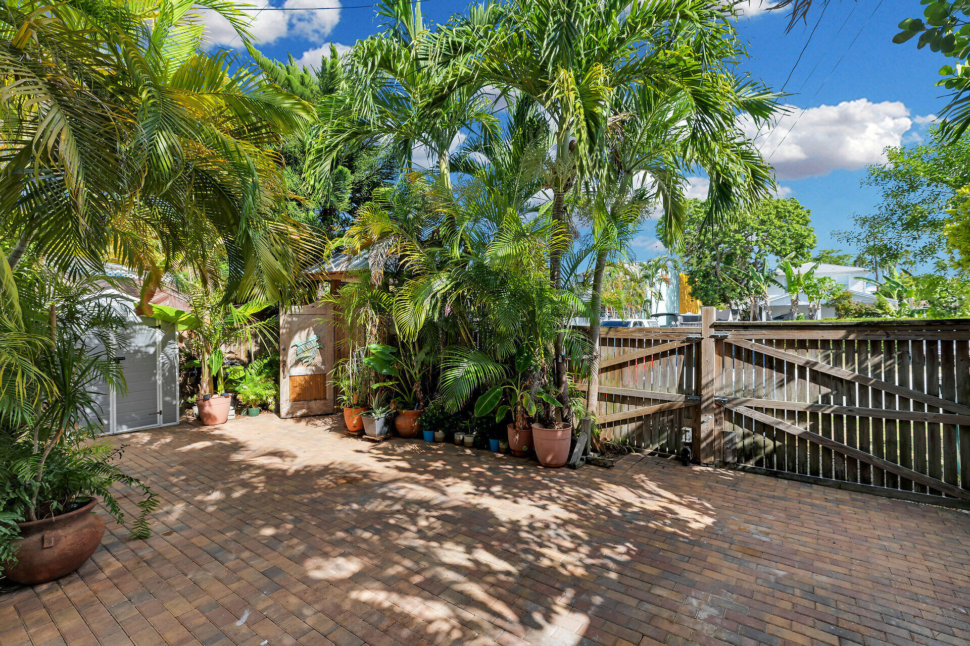 3326 Eagle Avenue Property Photo 4