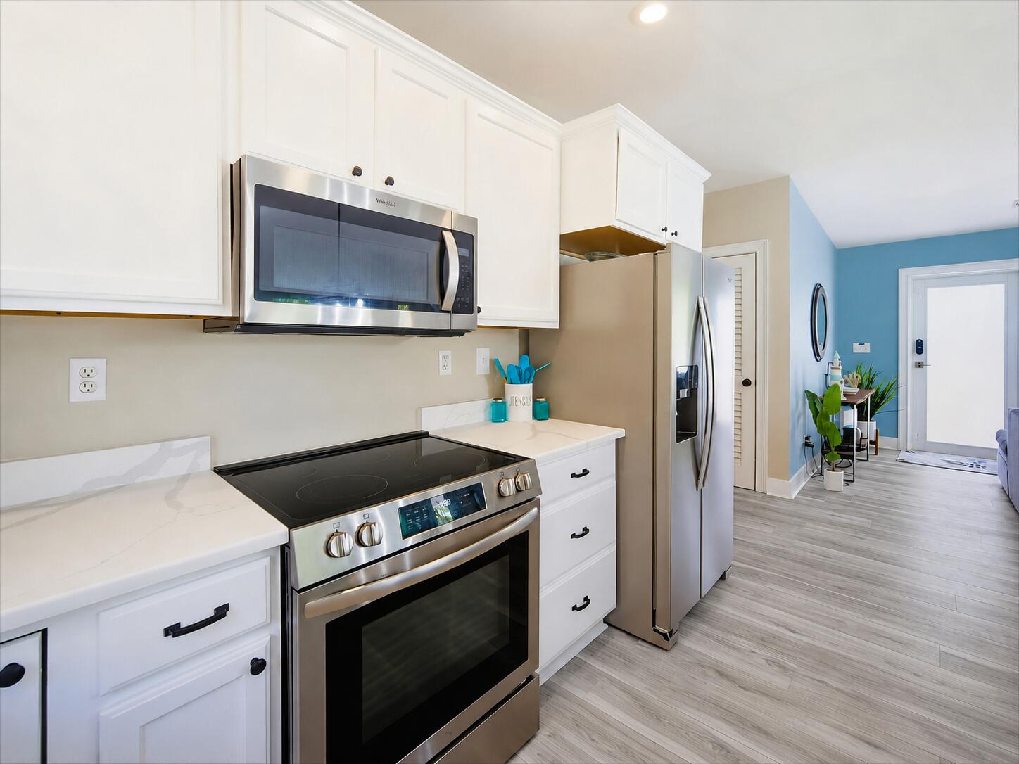 401 Coral Avenue Property Photo 17