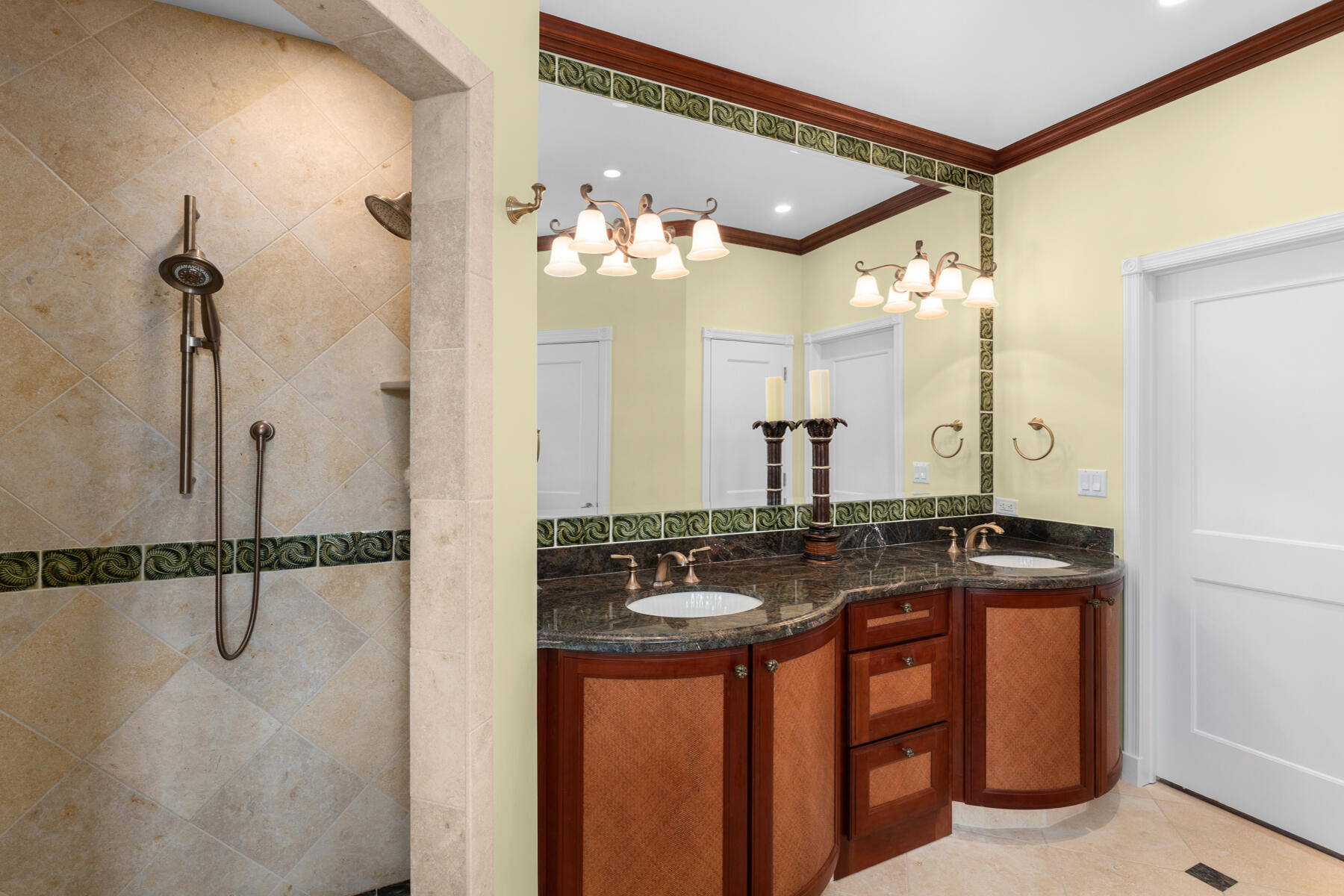 109 Valencia Drive Property Photo 33