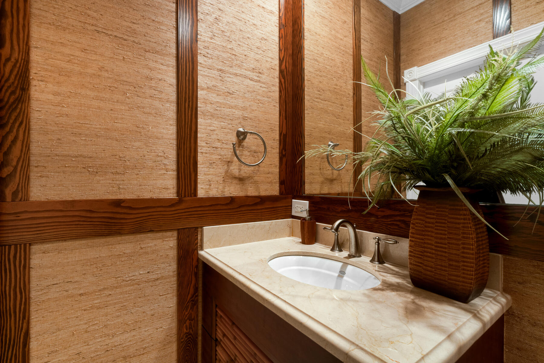 109 Valencia Drive Property Photo 34