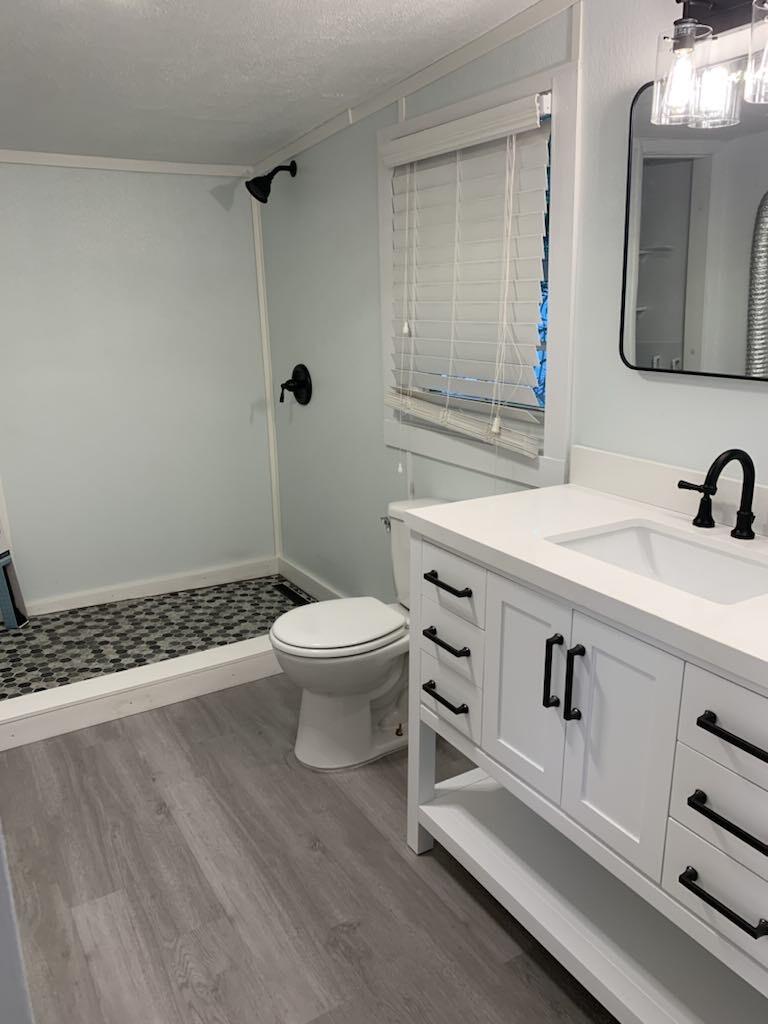 7 Thompson Lane Property Photo 17