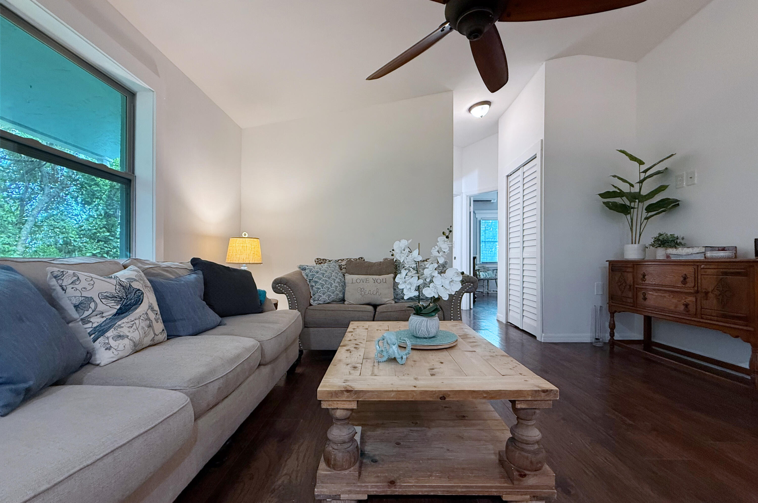 360 Mahogany Drive Property Photo 5