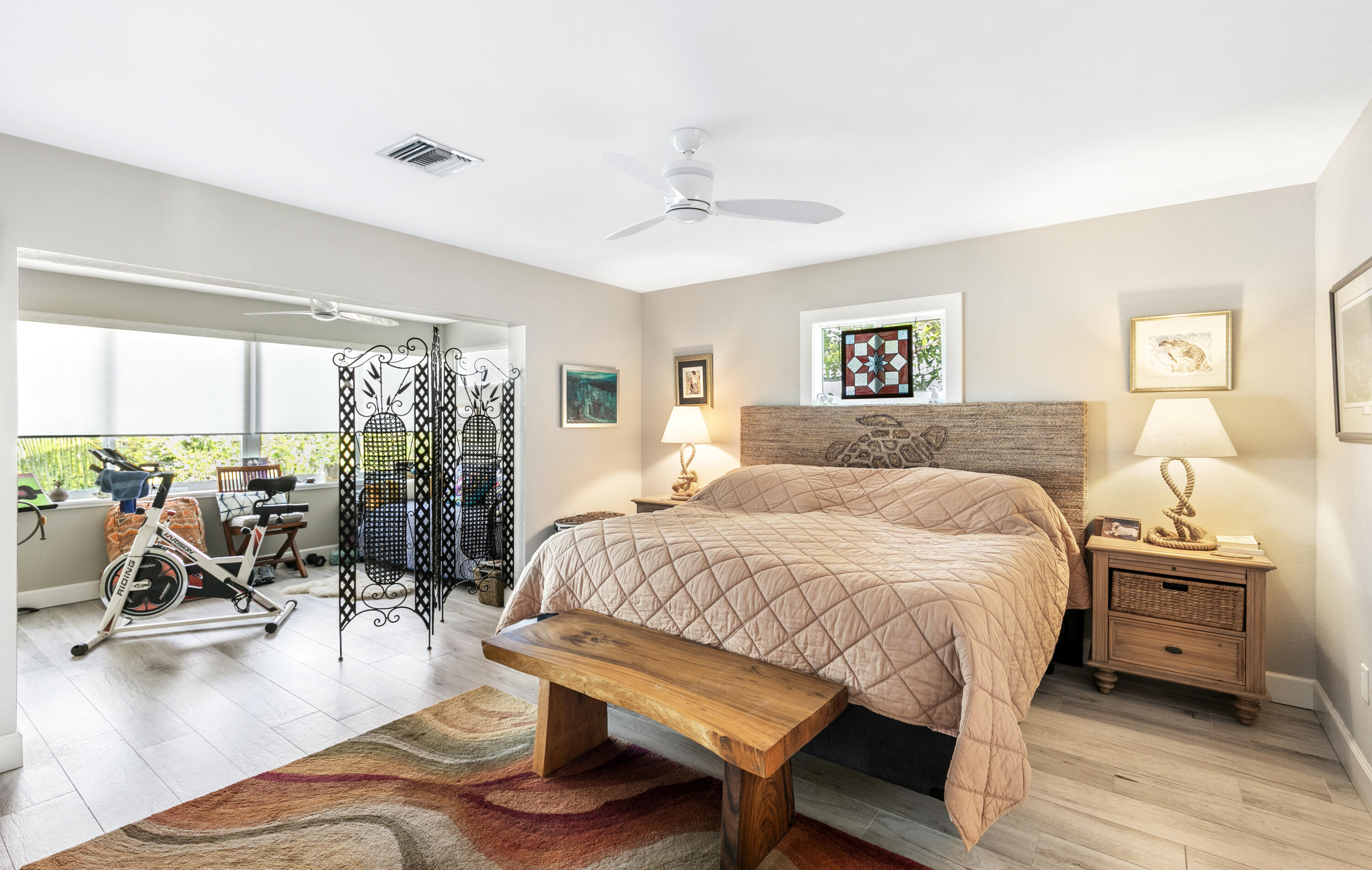653 Indies Road Property Photo 21