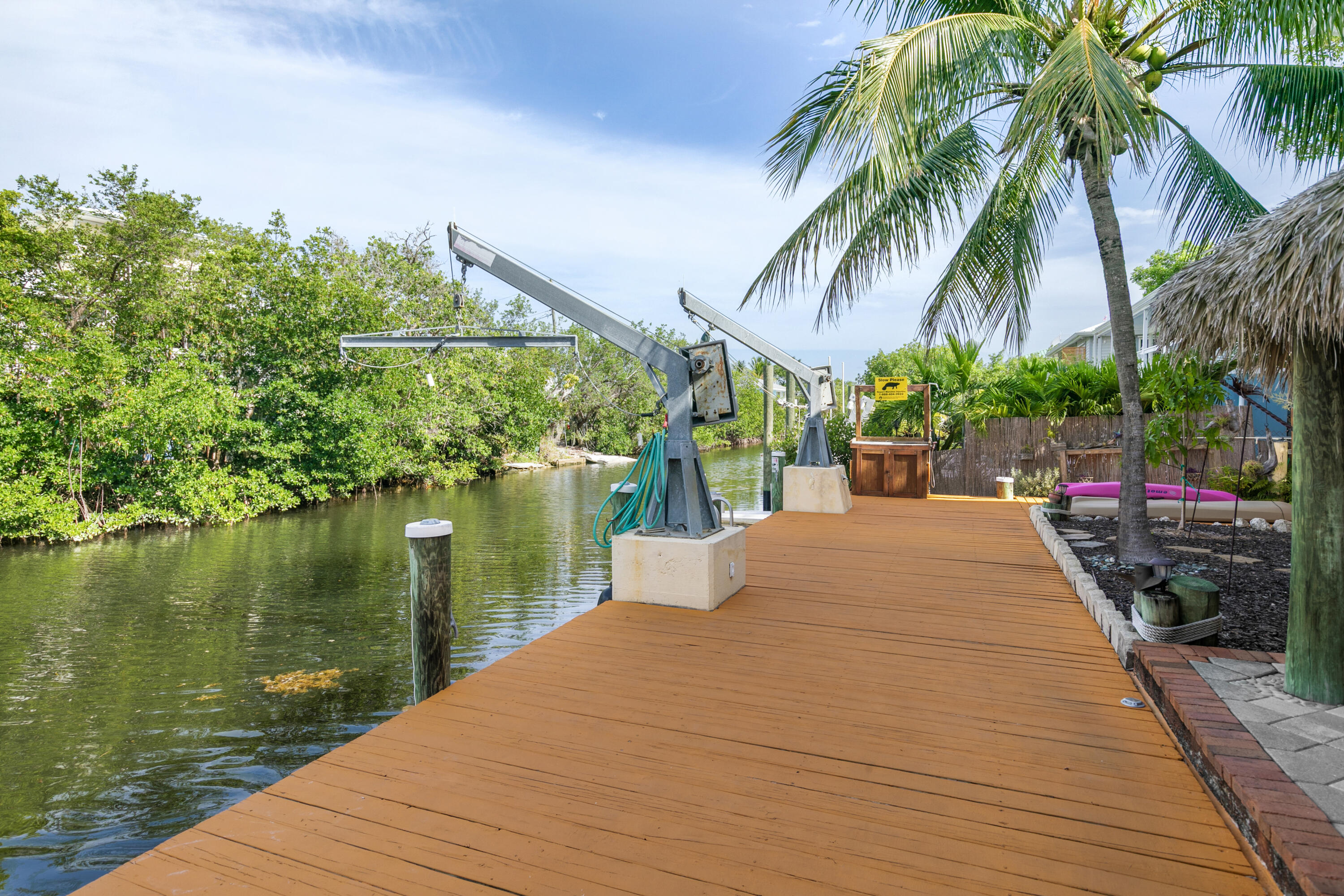 653 Indies Road Property Photo 39