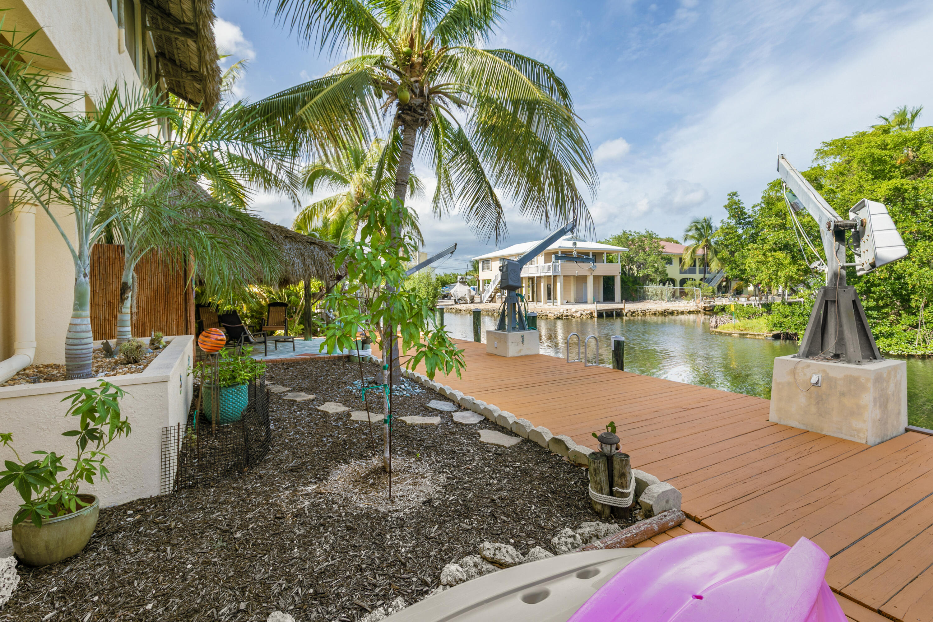 653 Indies Road Property Photo 41