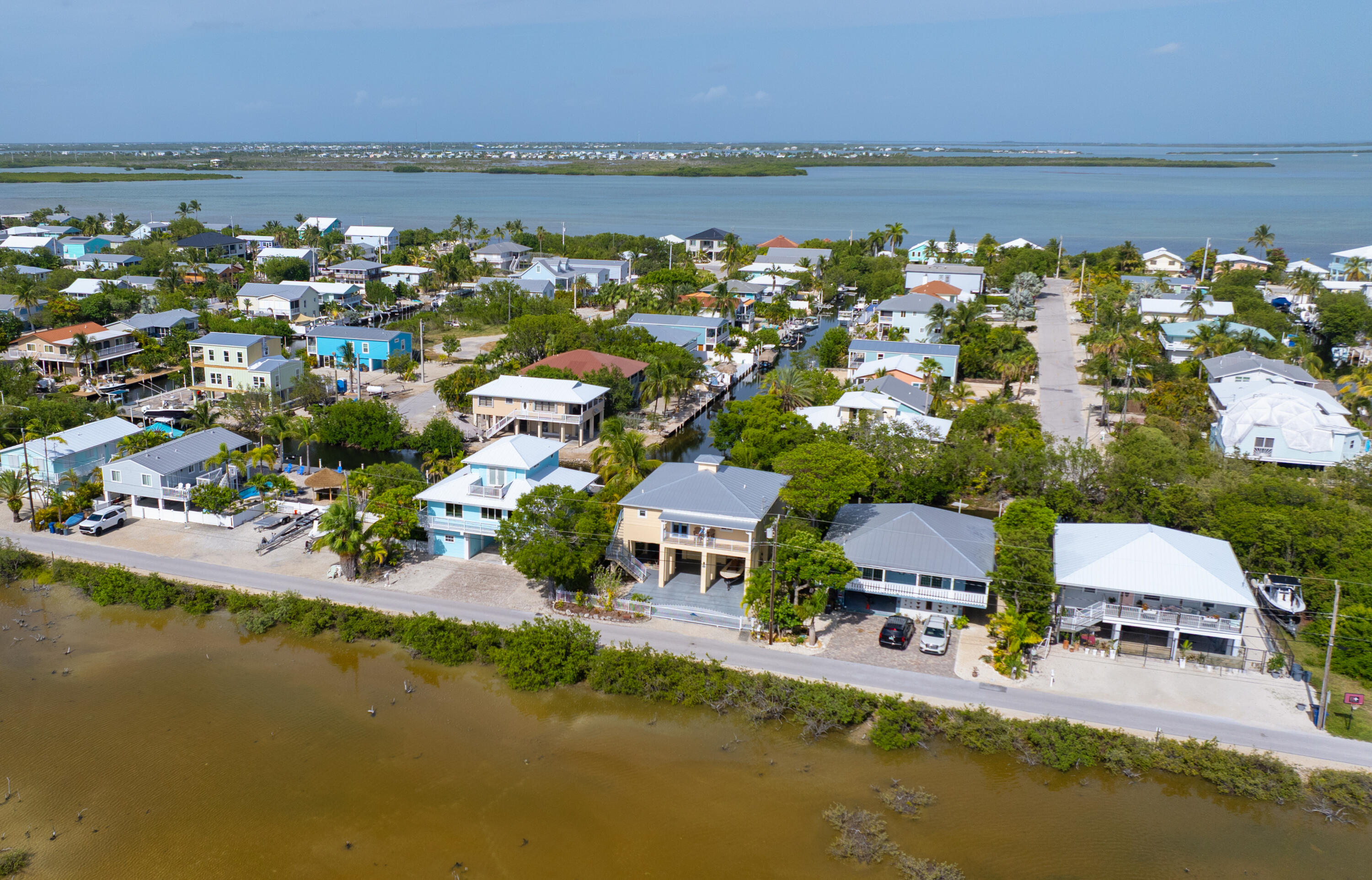 653 Indies Road Property Photo 47