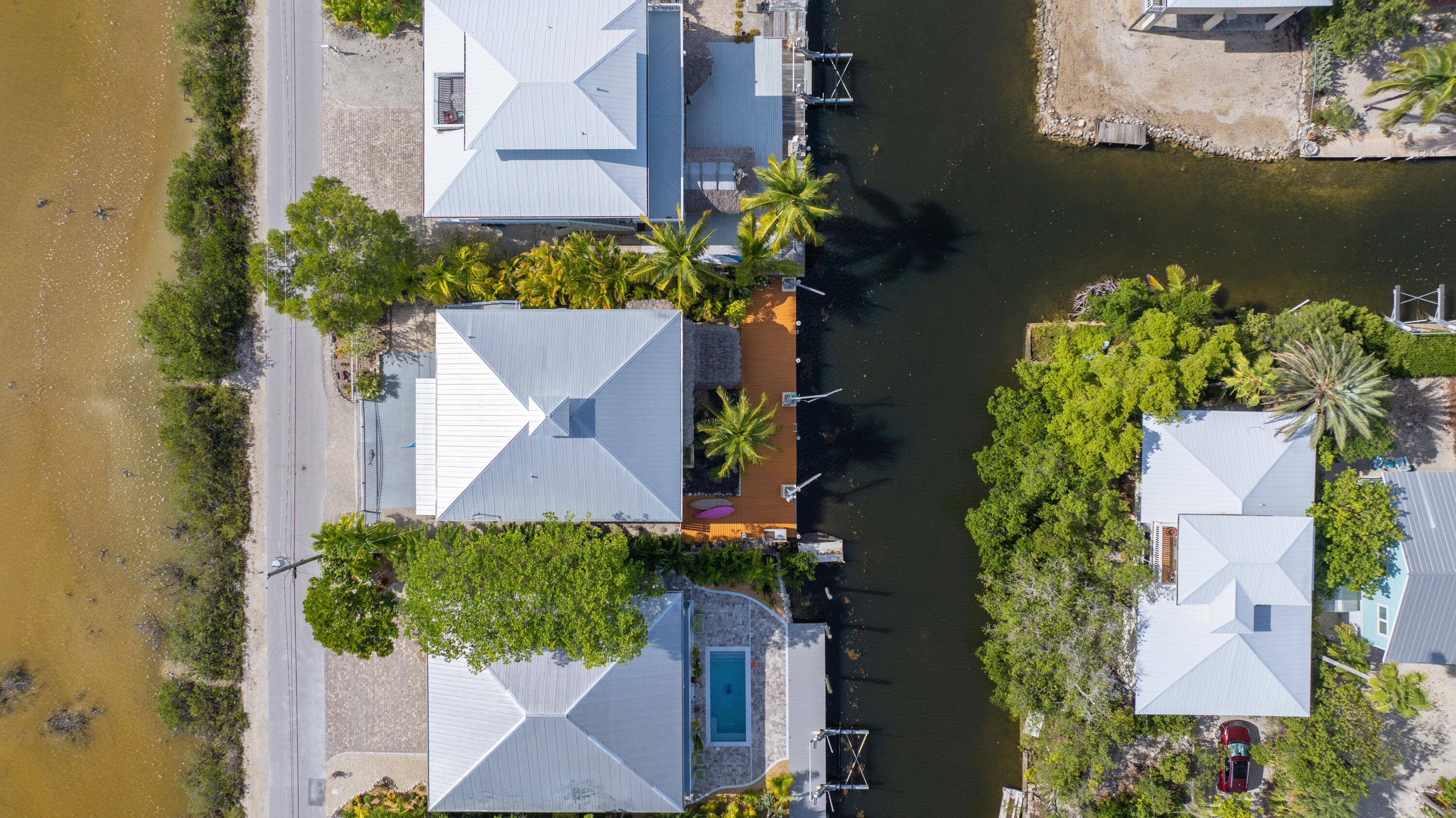 653 Indies Road Property Photo 48