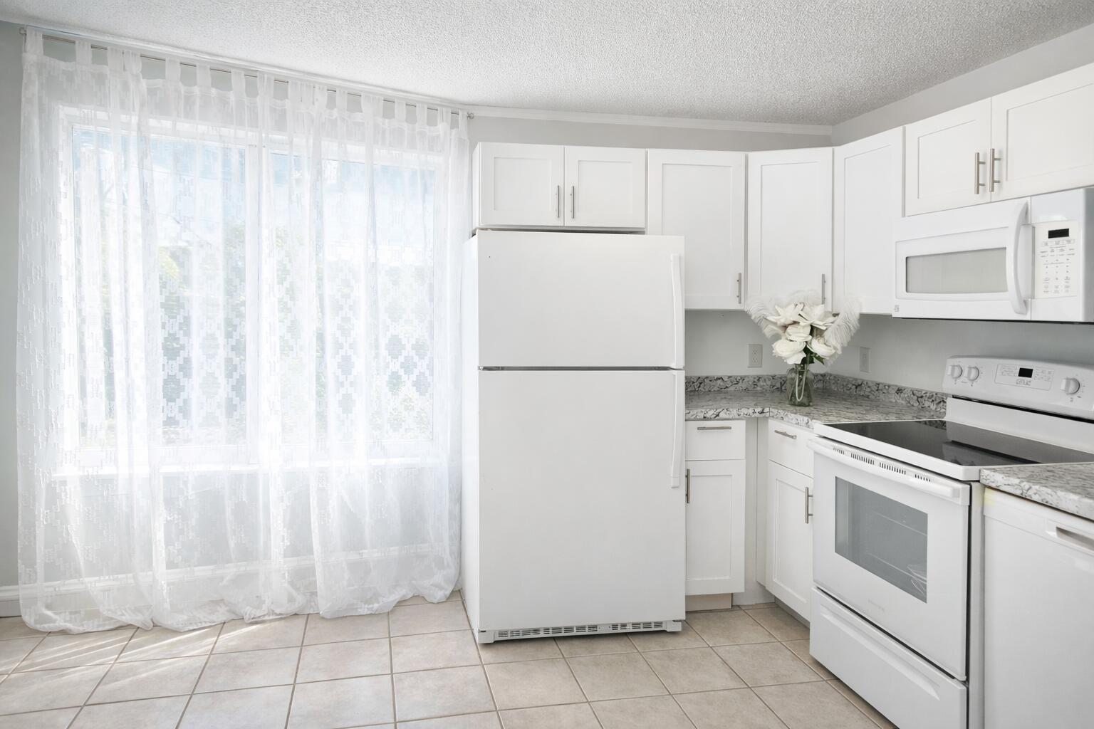 3314 Northside Drive Apt 55 Property Photo 6