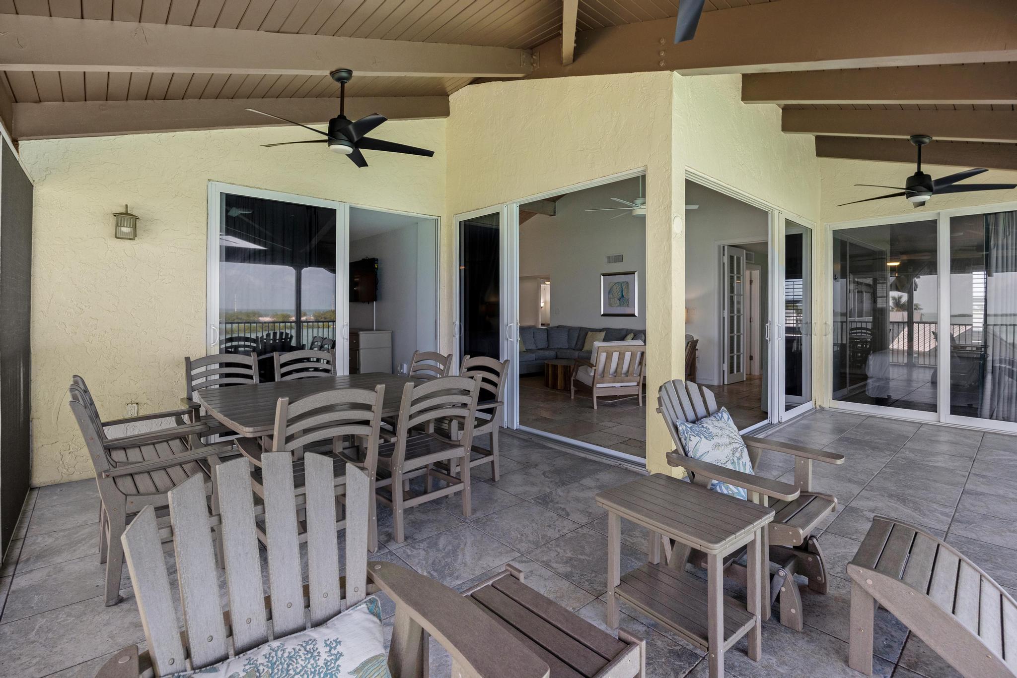 4402 Marina Villa Drive Property Photo 30