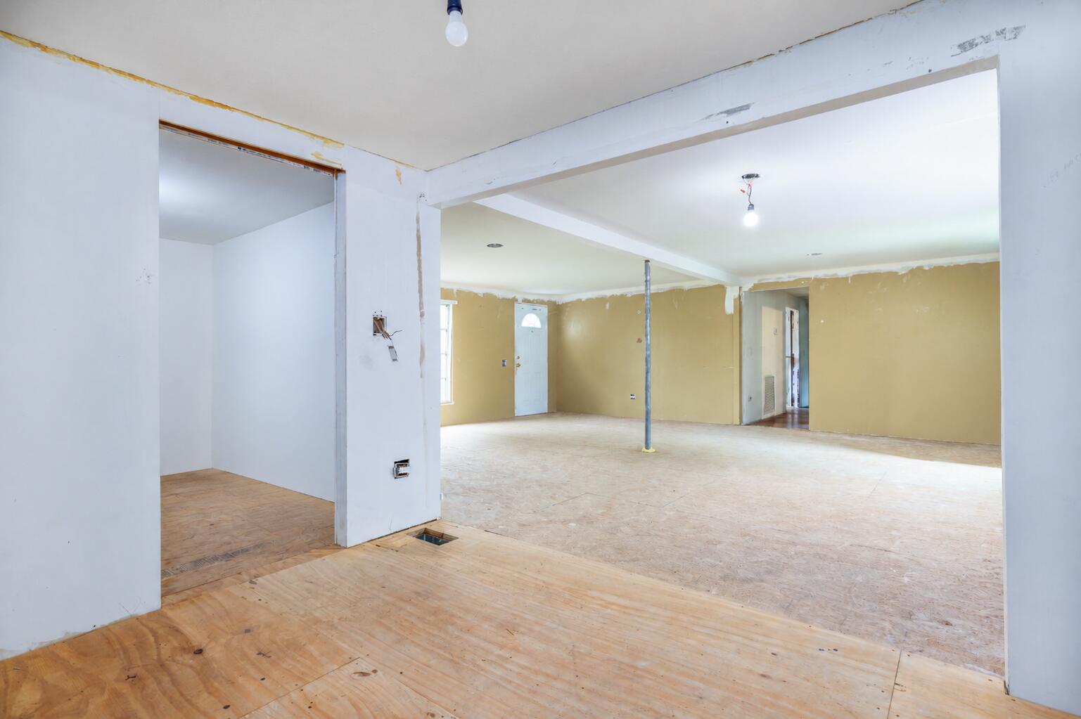 31368 Avenue E Property Photo 8