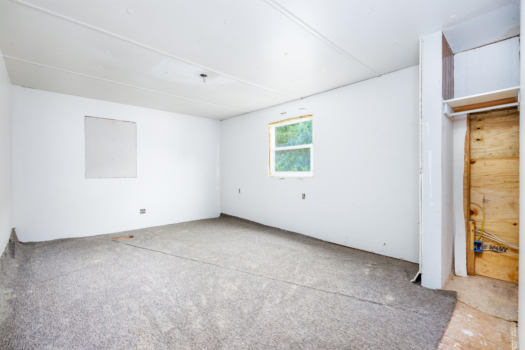 31368 Avenue E Property Photo 16