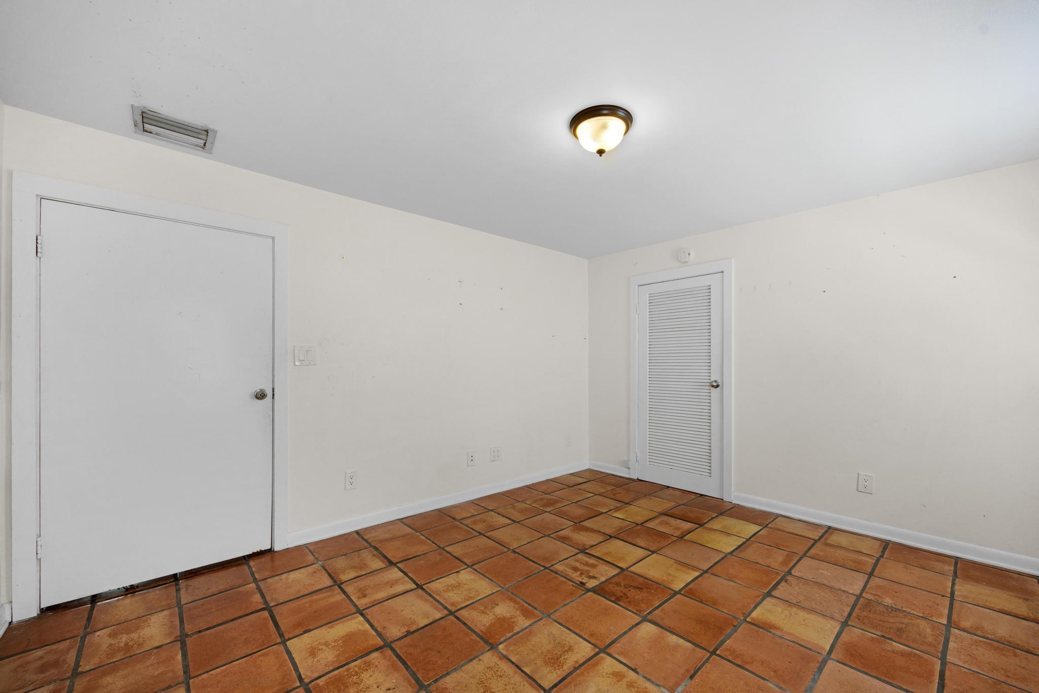 2309 Patterson Avenue Property Photo 20
