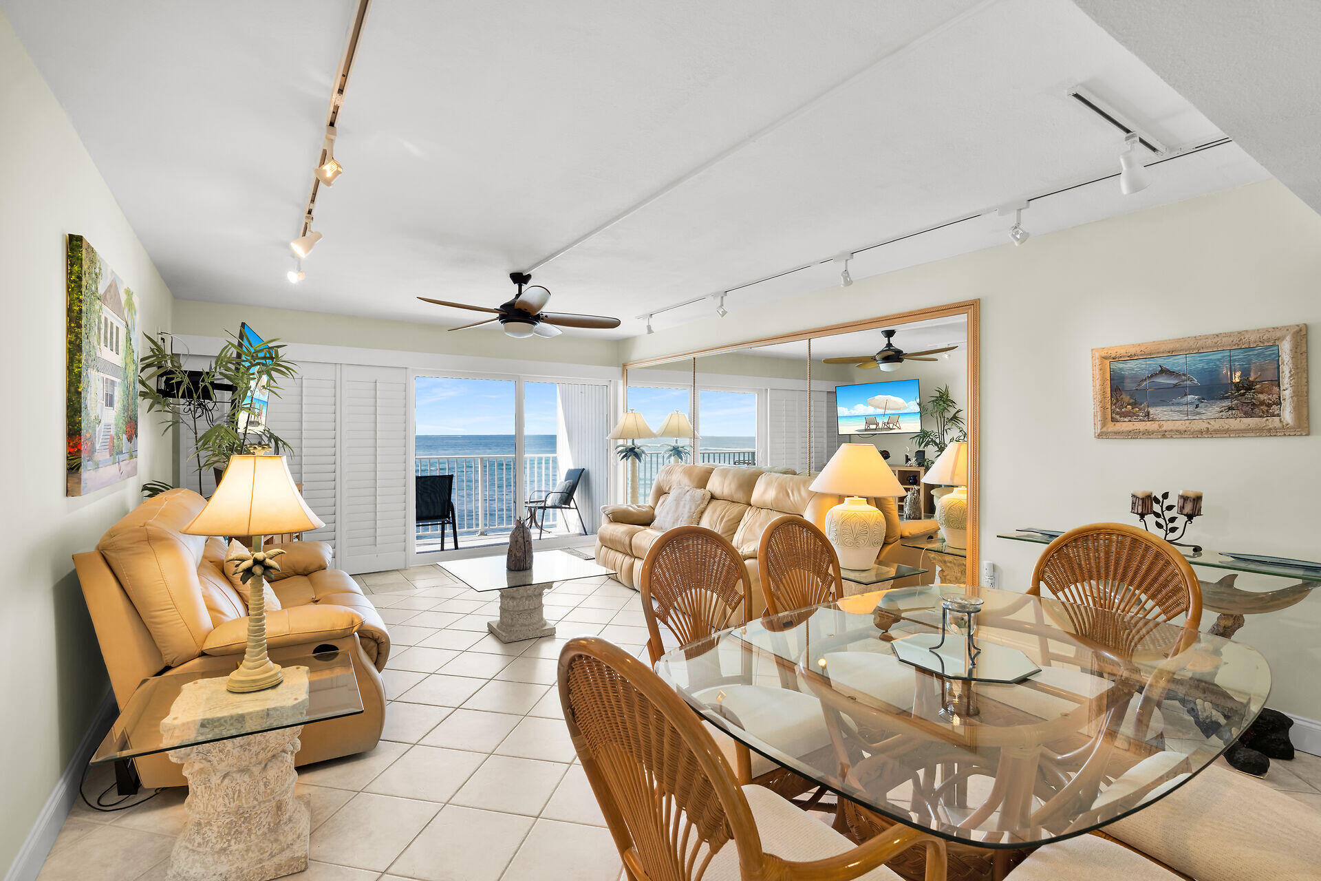 201 E Ocean Drive Unit 208 Property Photo 27