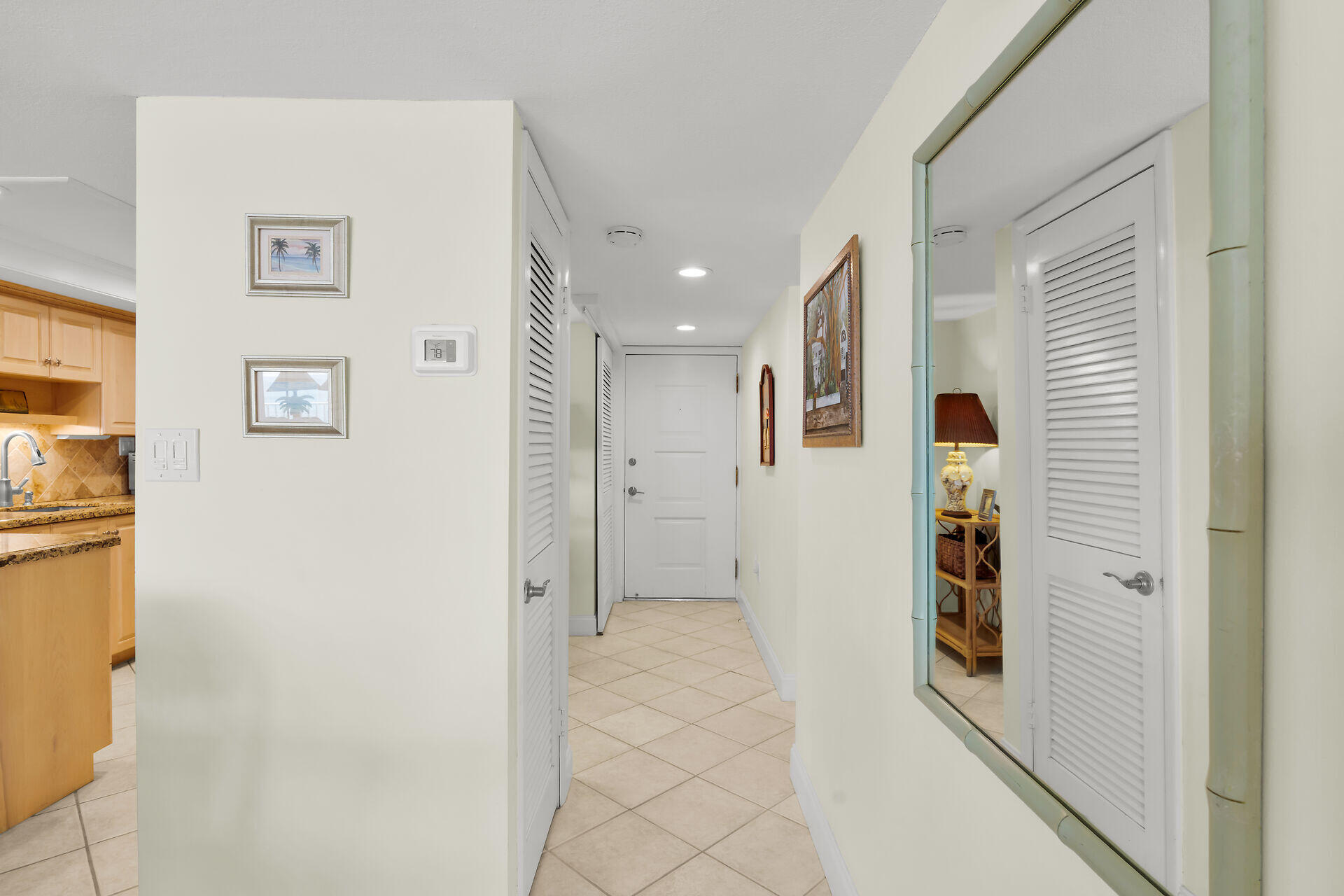 201 E Ocean Drive Unit 208 Property Photo 46