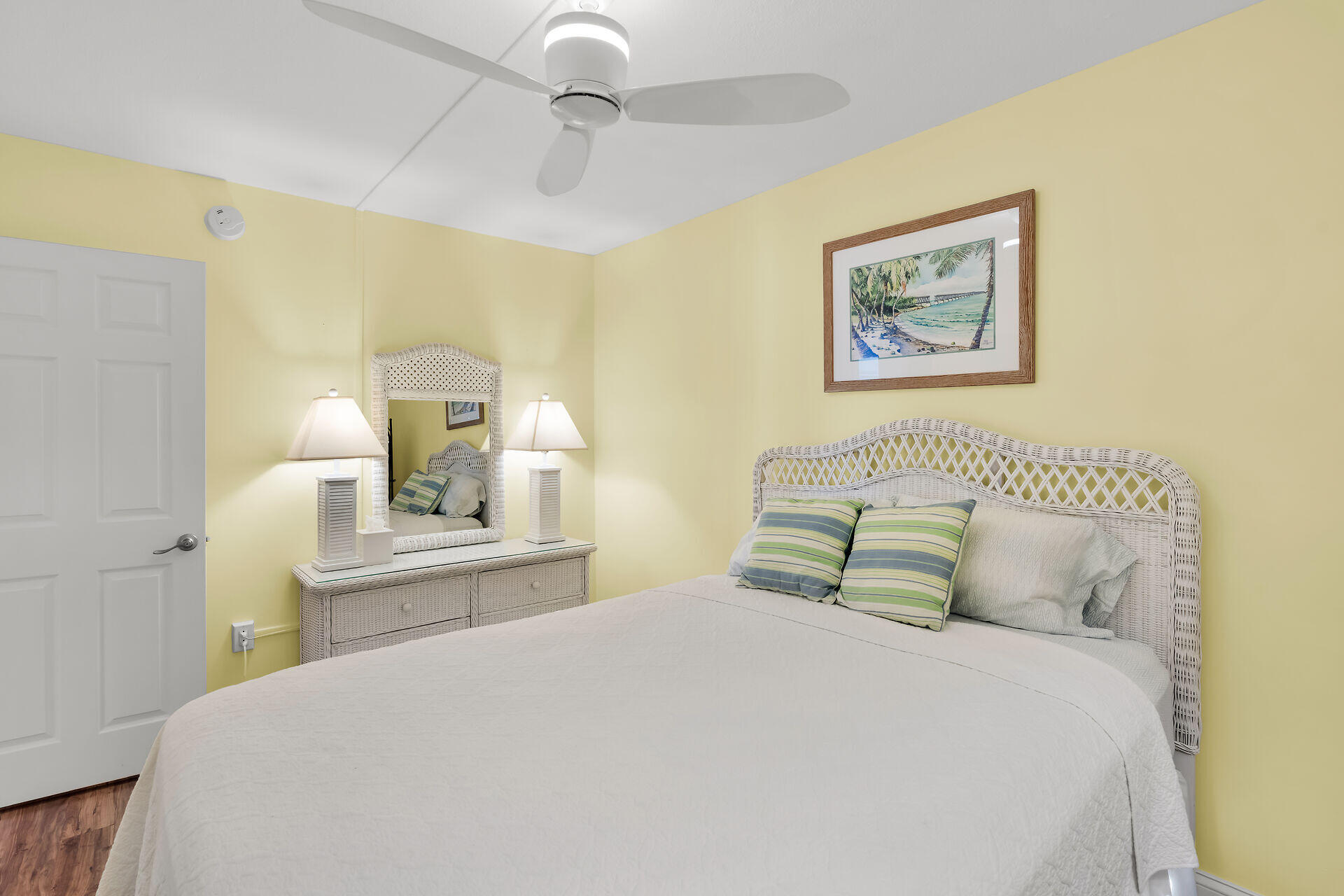 201 E Ocean Drive Unit 208 Property Photo 51
