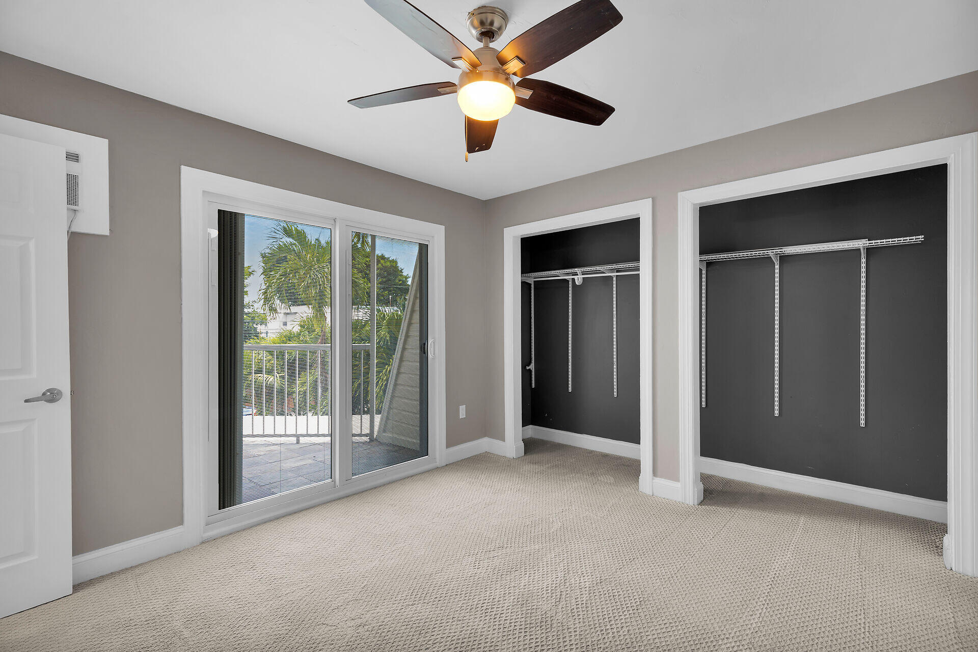 3206 Harriet Avenue Property Photo 25